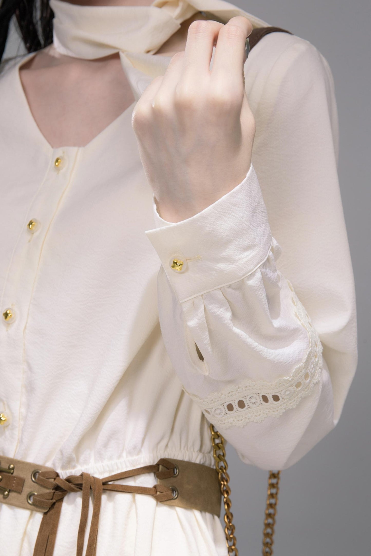 Urban Hibiscus Apricot White  Bud Dress Set-Up