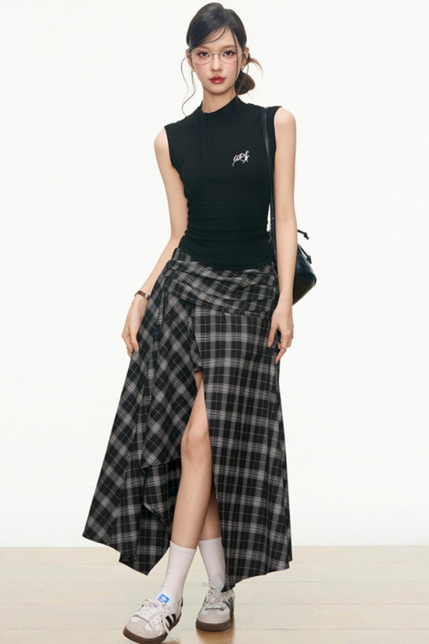 Charm Checkered Skirt & Bow-Knit Set-Up