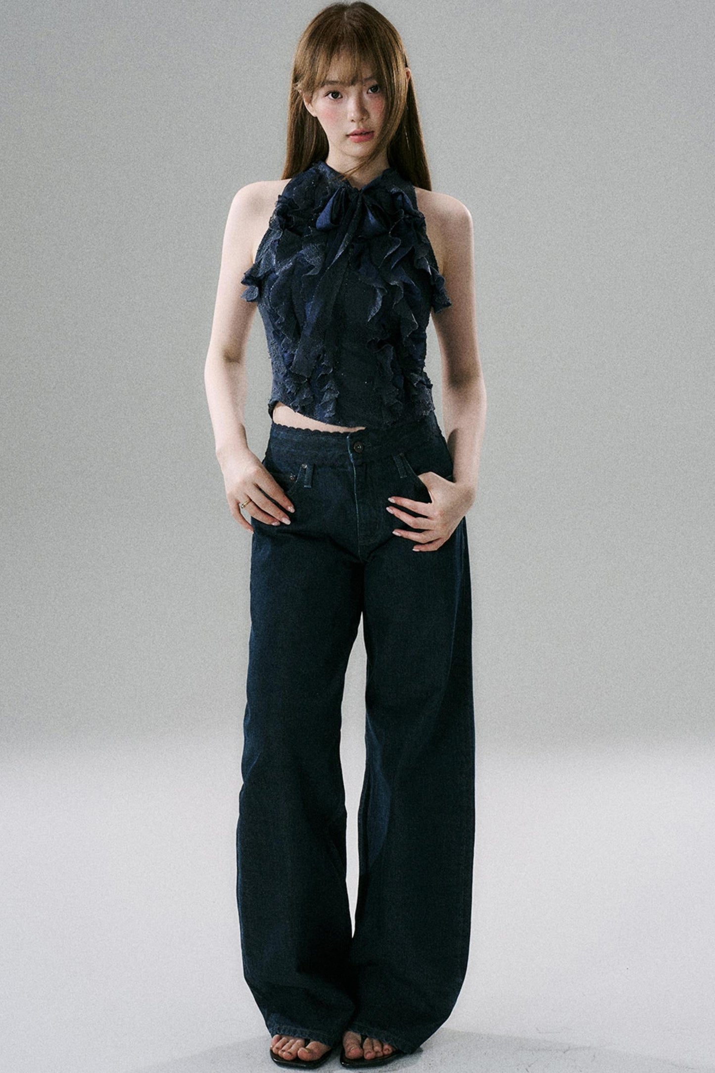 Slim Fit Ruffled Lace Halter Top