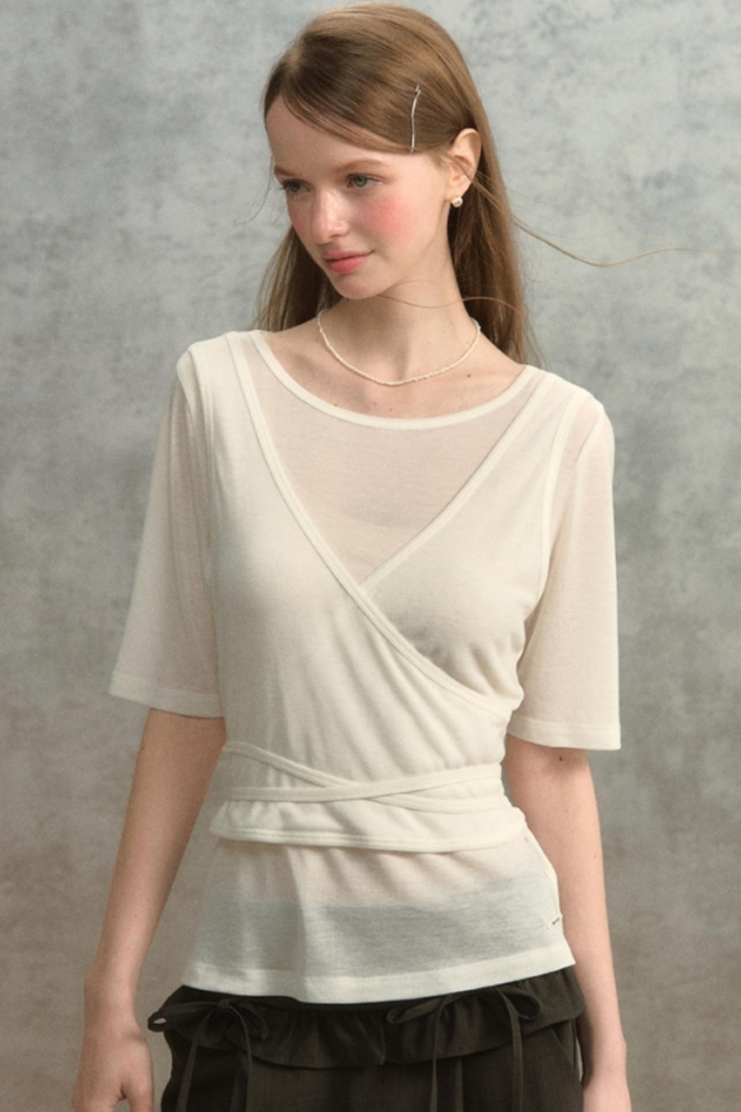 Niche V-Neck Slimming Tee