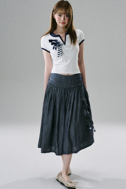 Multi-Bow V-Neck Slim T-Shirt