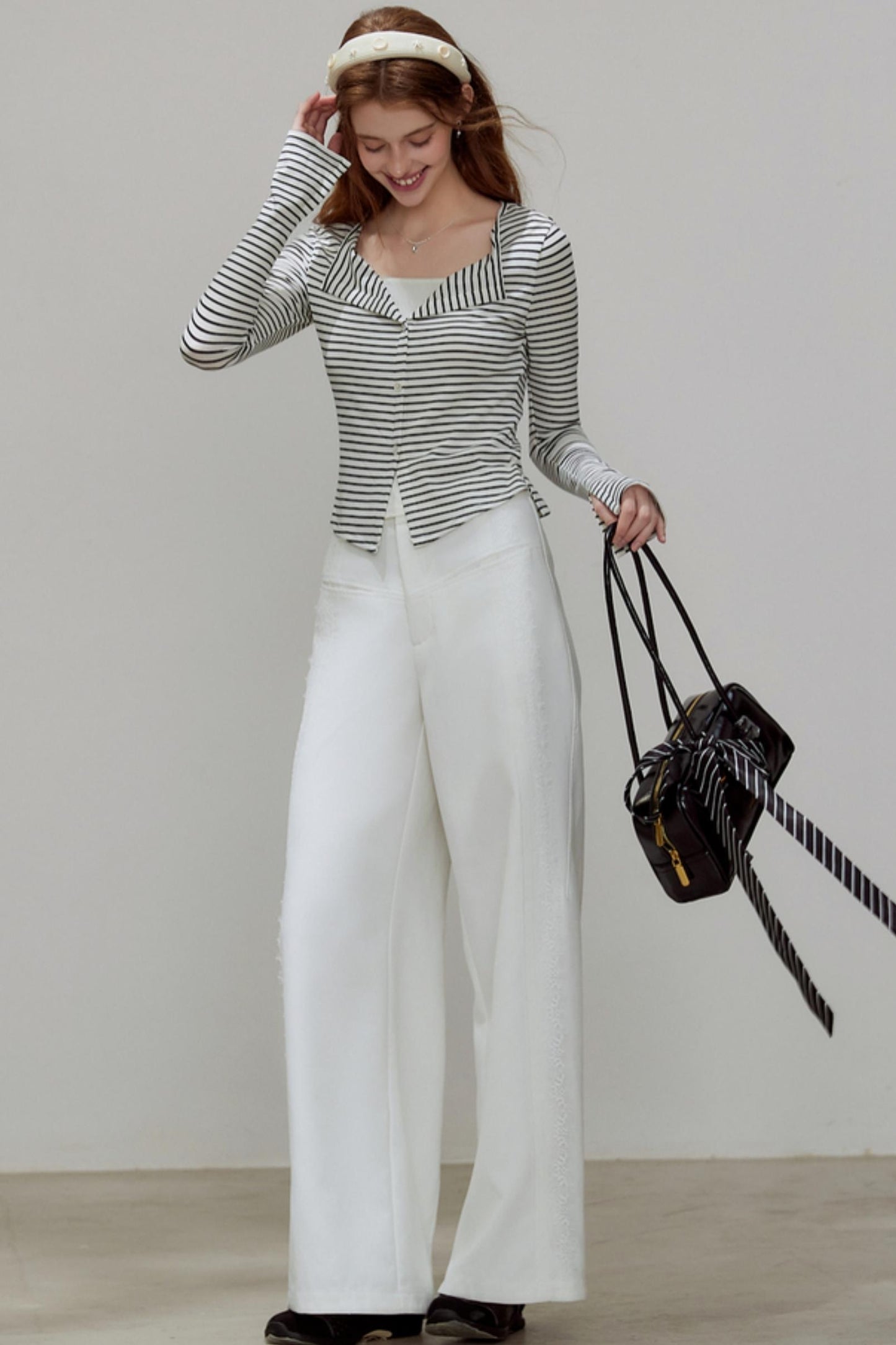 Slimming Silhouette Pants