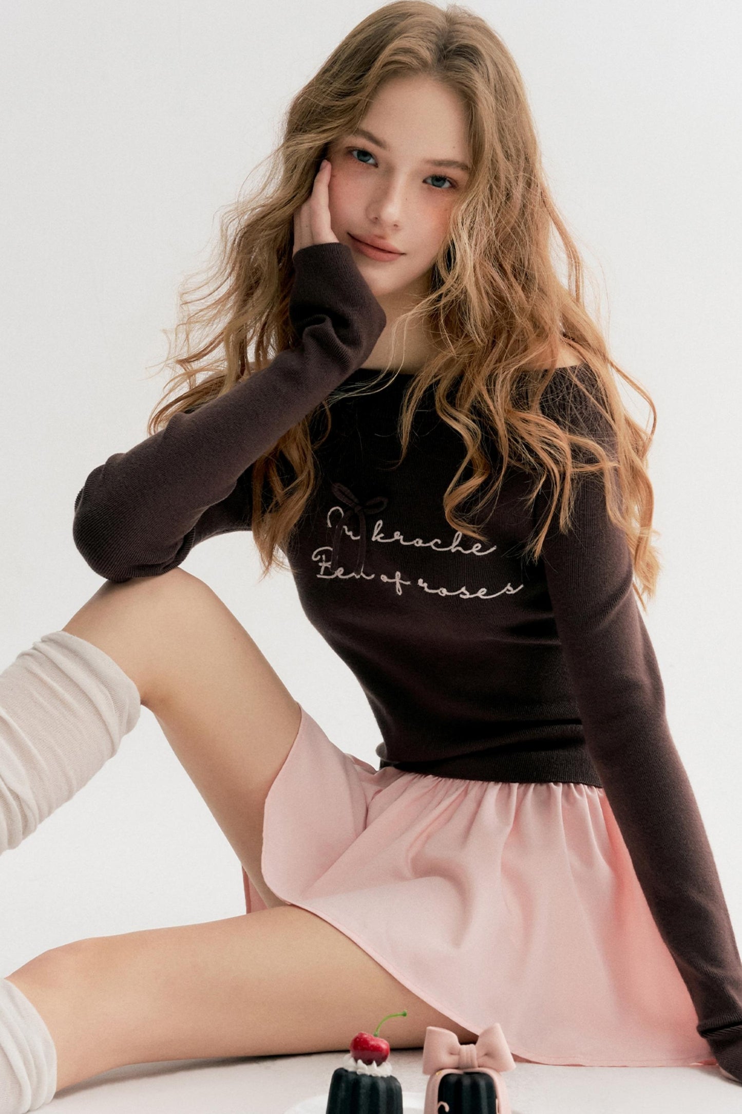 French Chain Sleeve Knit Top