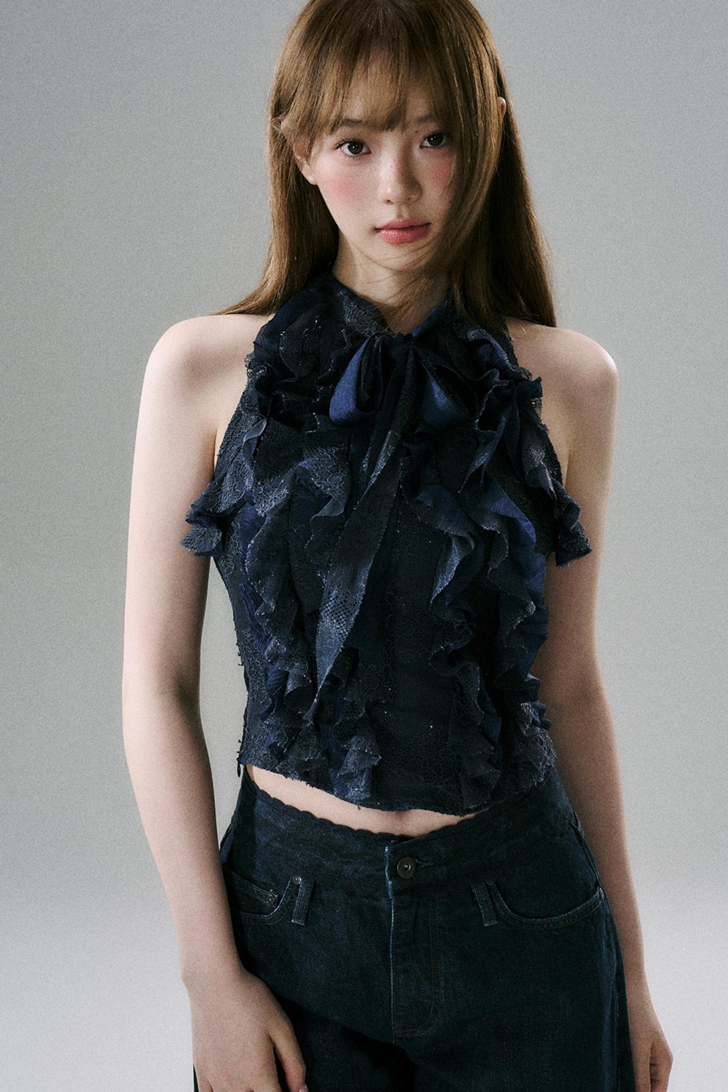 Slim Fit Ruffled Lace Halter Top