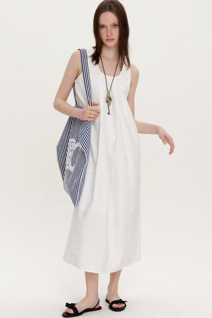 Chic Pleated U-Neck Dress