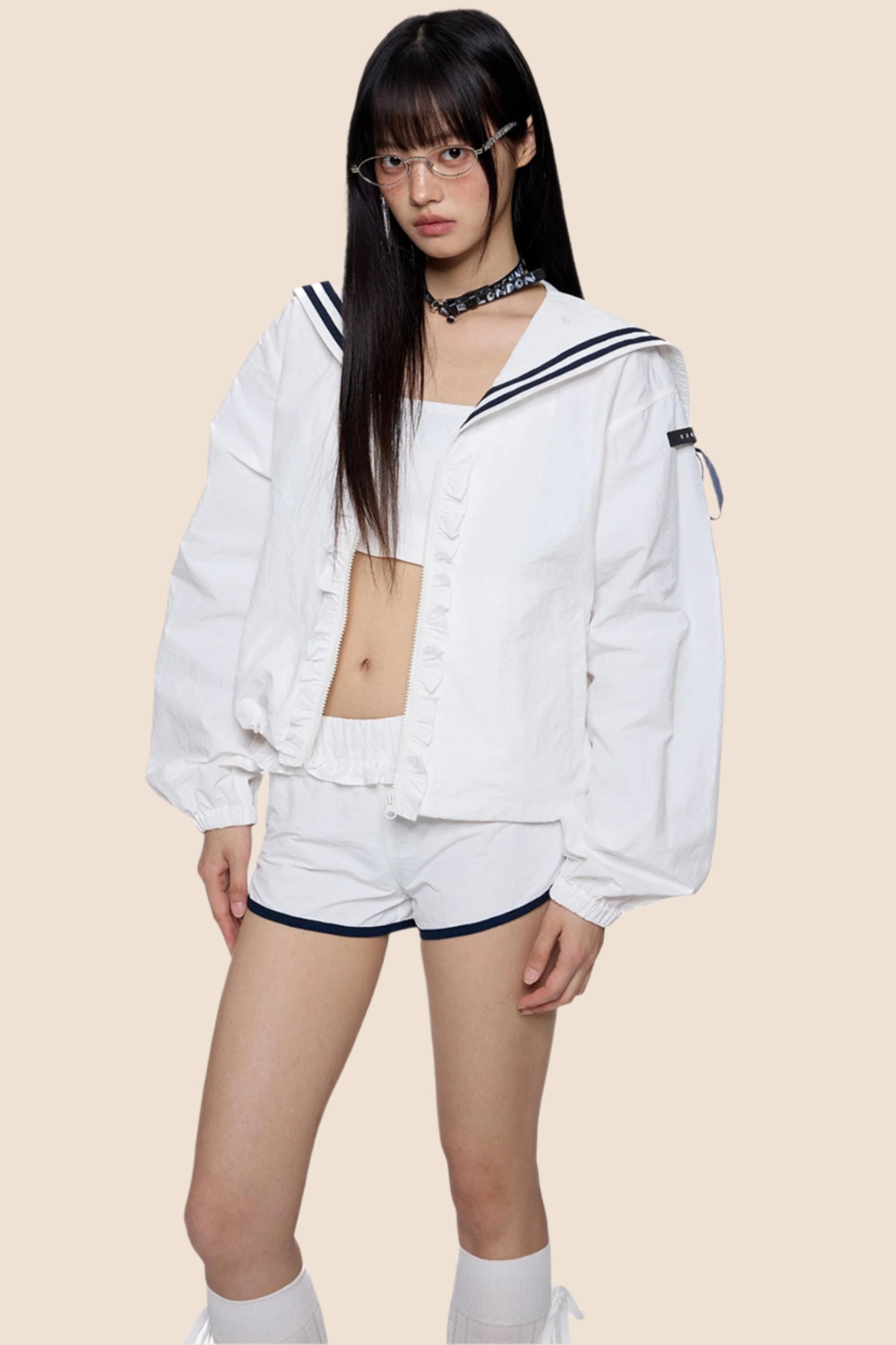 Ruffle Collar Sunscreen Set-Up