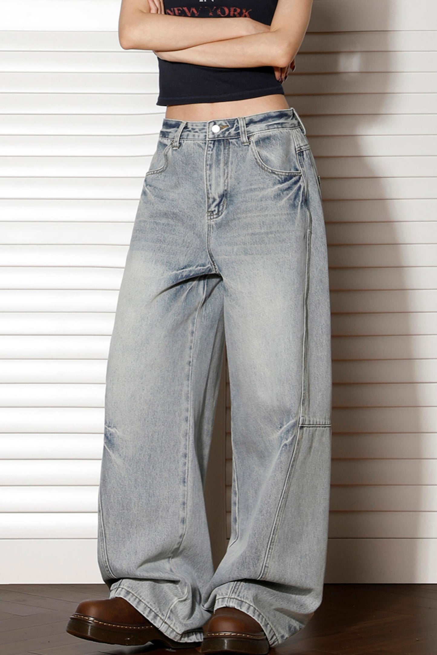 Retro High-Waisted Wide-Leg Jeans