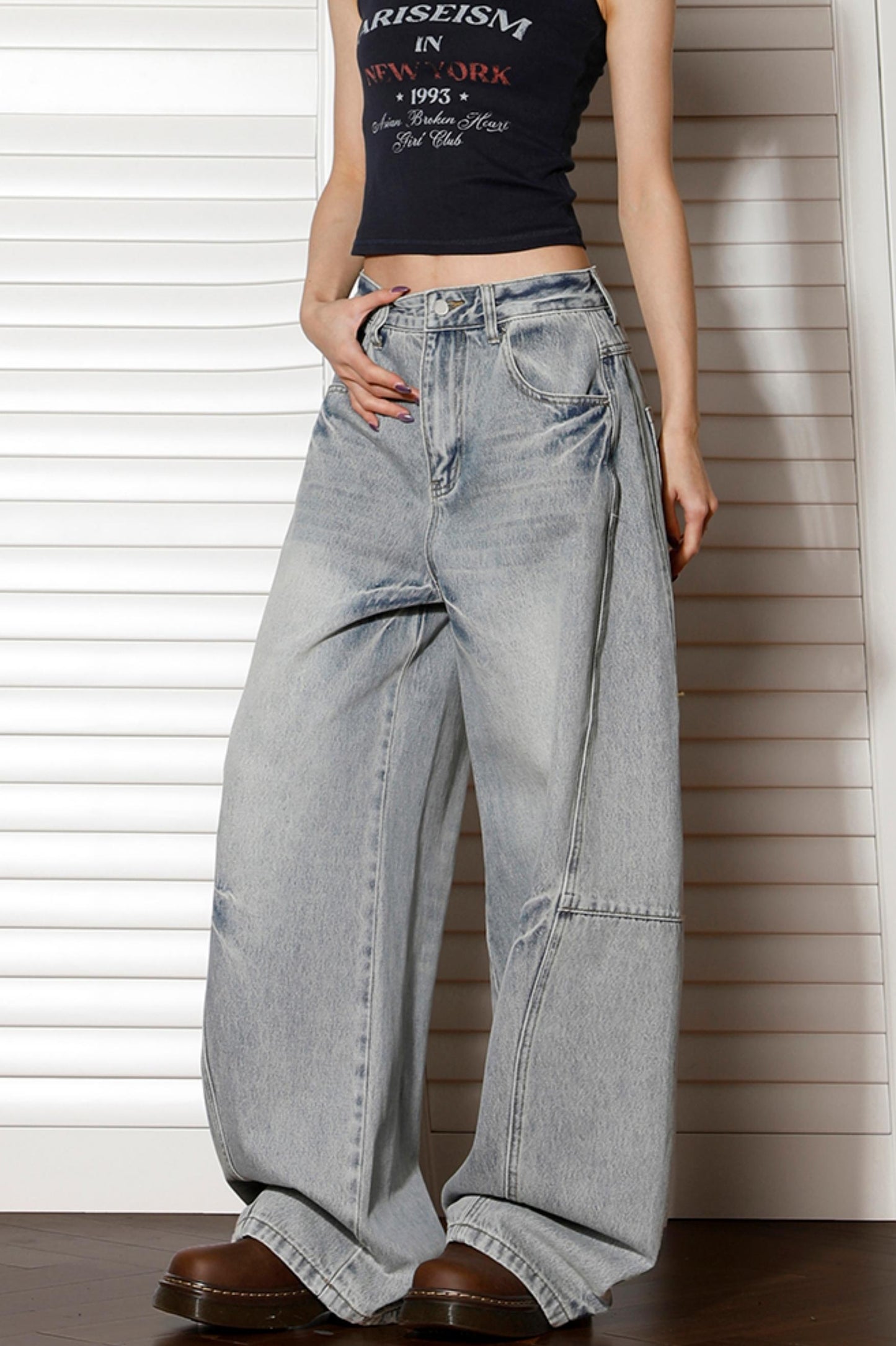 Retro High-Waisted Wide-Leg Jeans