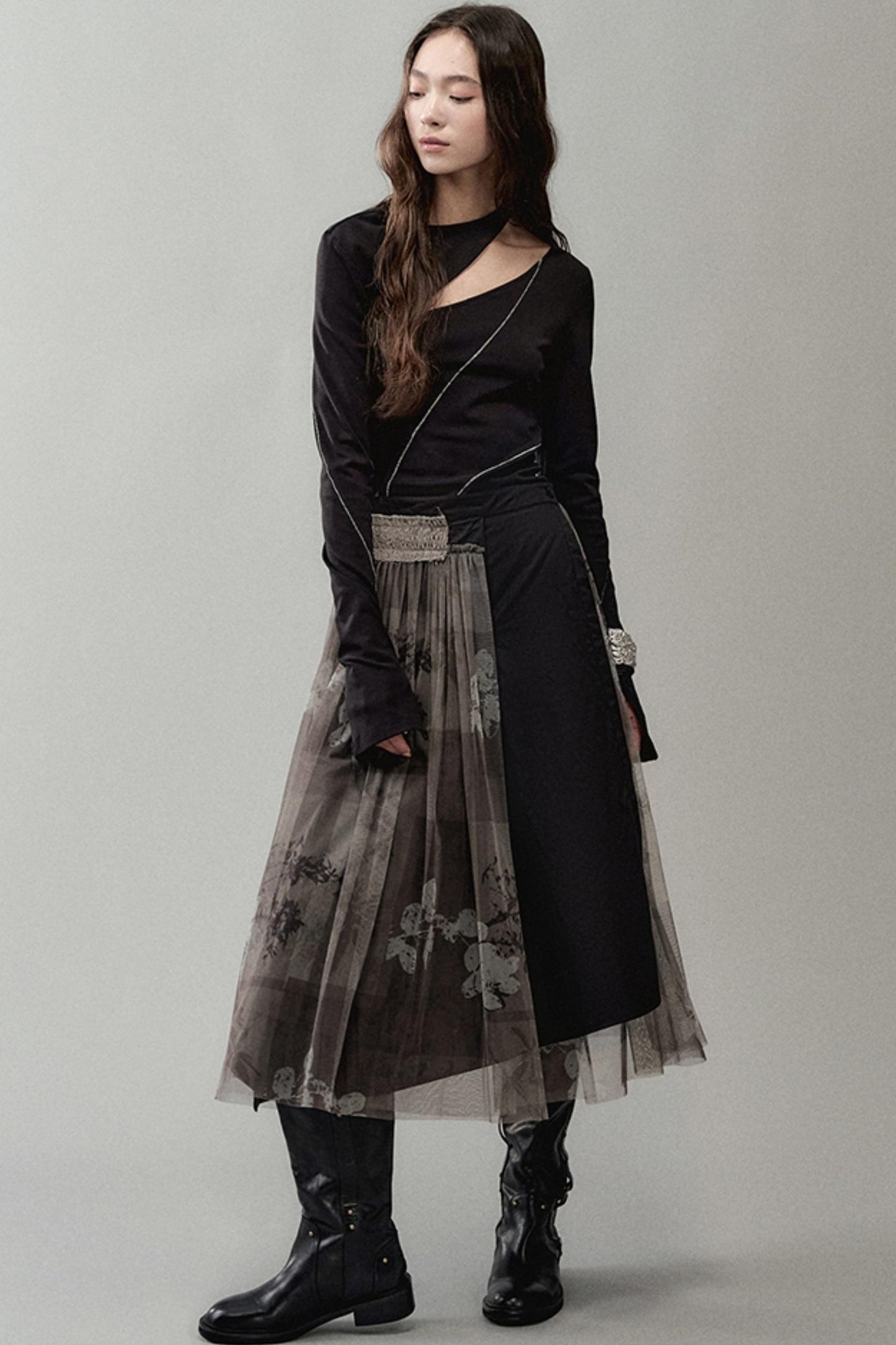 Roaming Flowers Overskirt