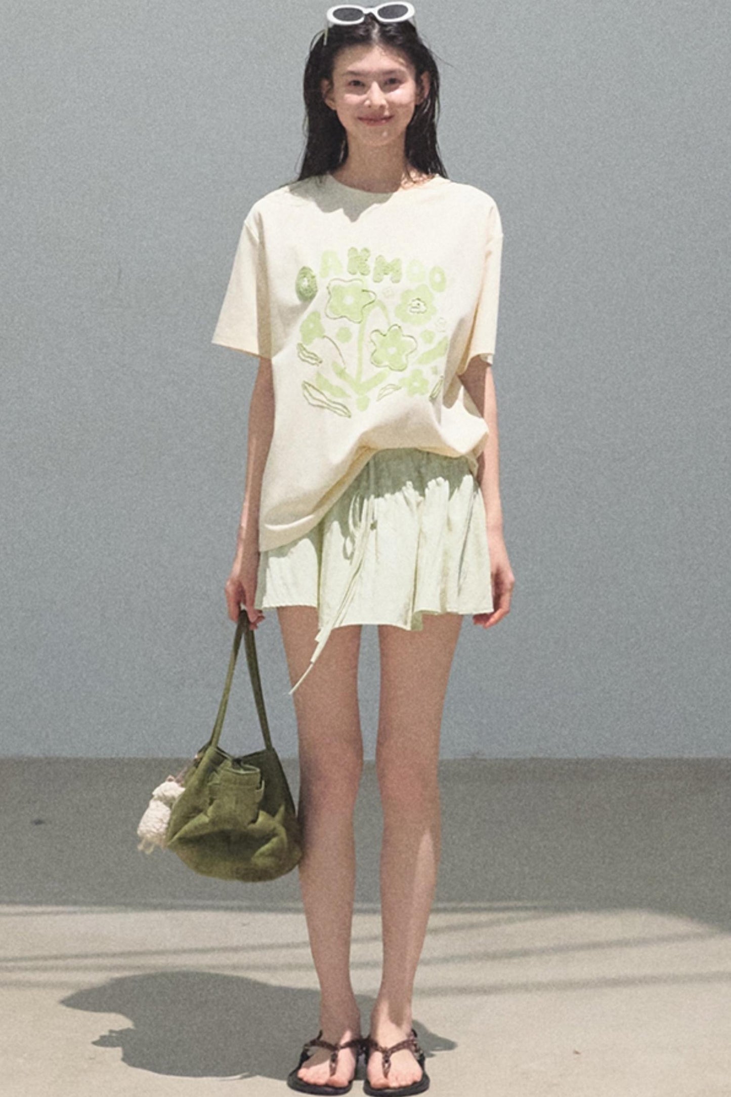 Count Her Flowers Cool Loose T-Shirt