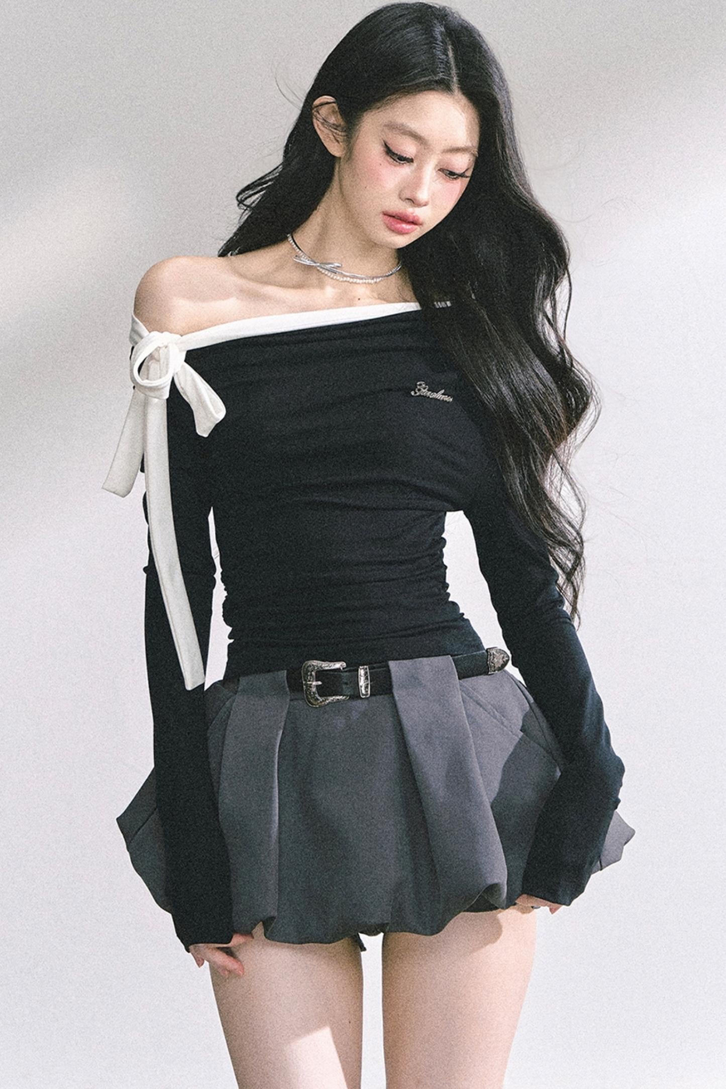 Swirl Waist Slimming Black Top