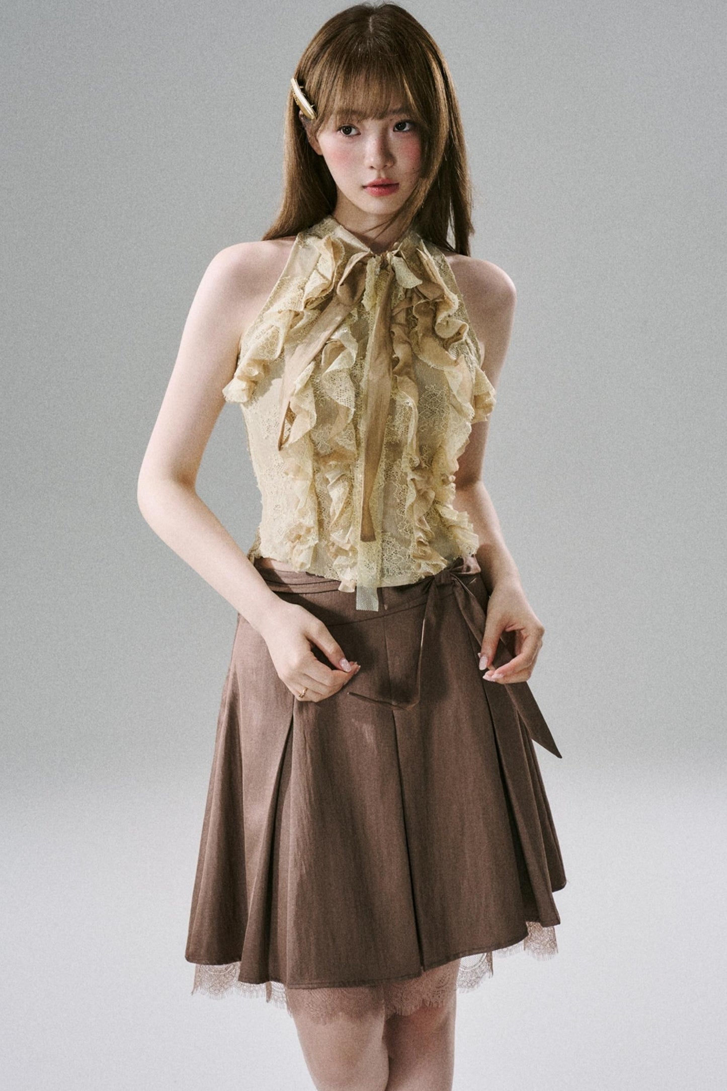 Slim Fit Ruffled Lace Halter Top