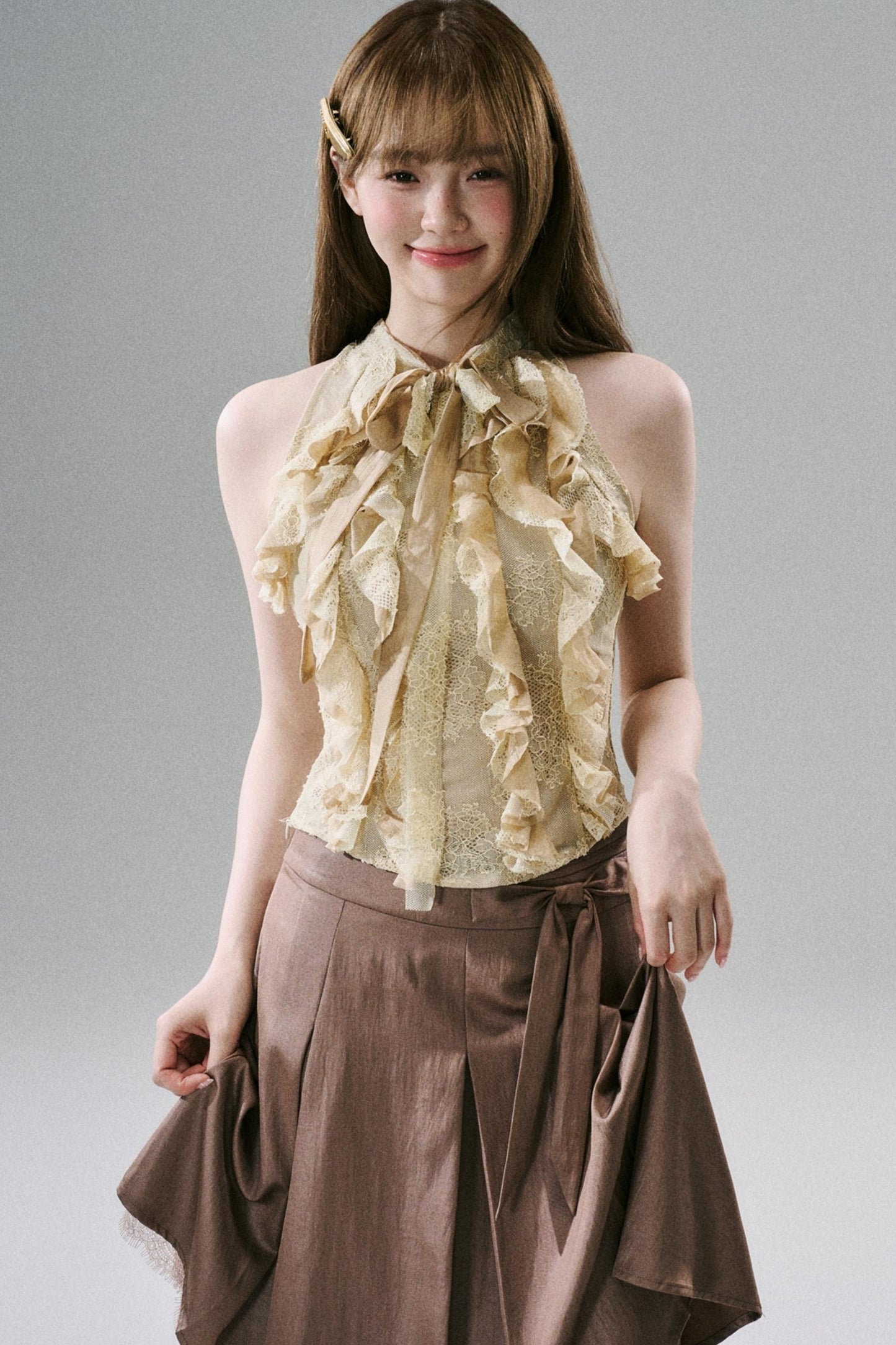 Slim Fit Ruffled Lace Halter Top