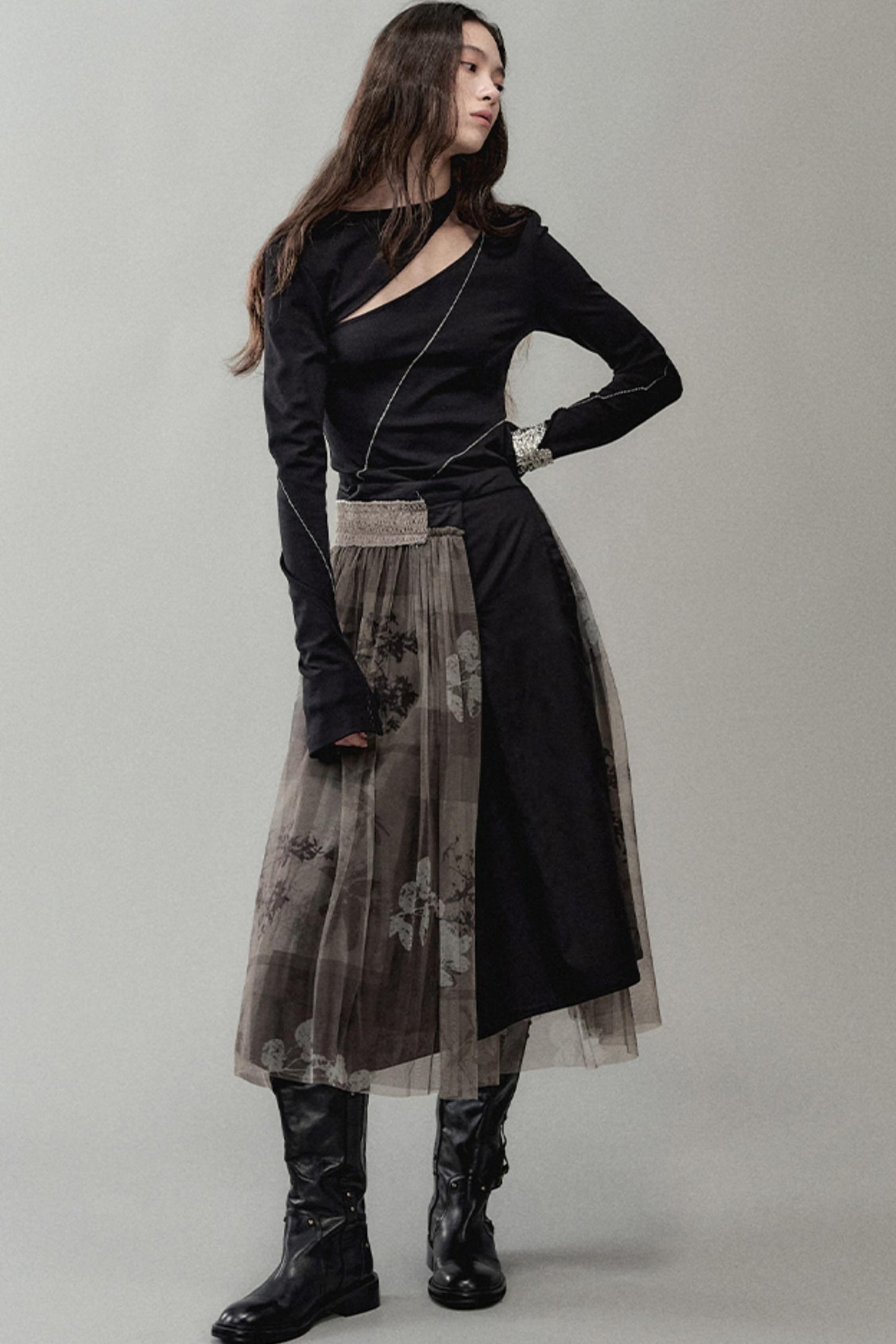 Roaming Flowers Overskirt