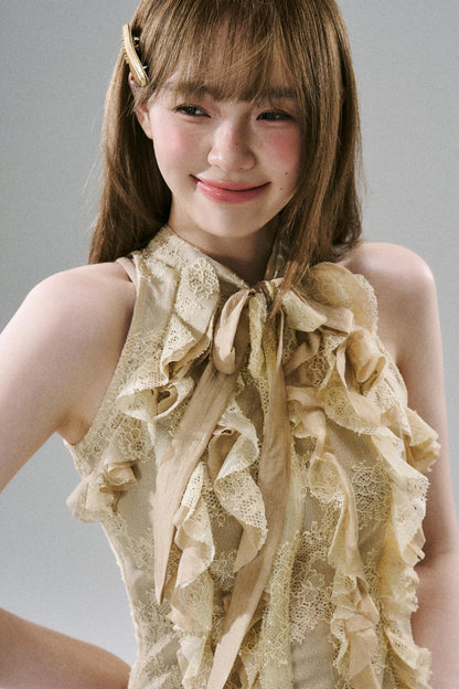 Slim Fit Ruffled Lace Halter Top