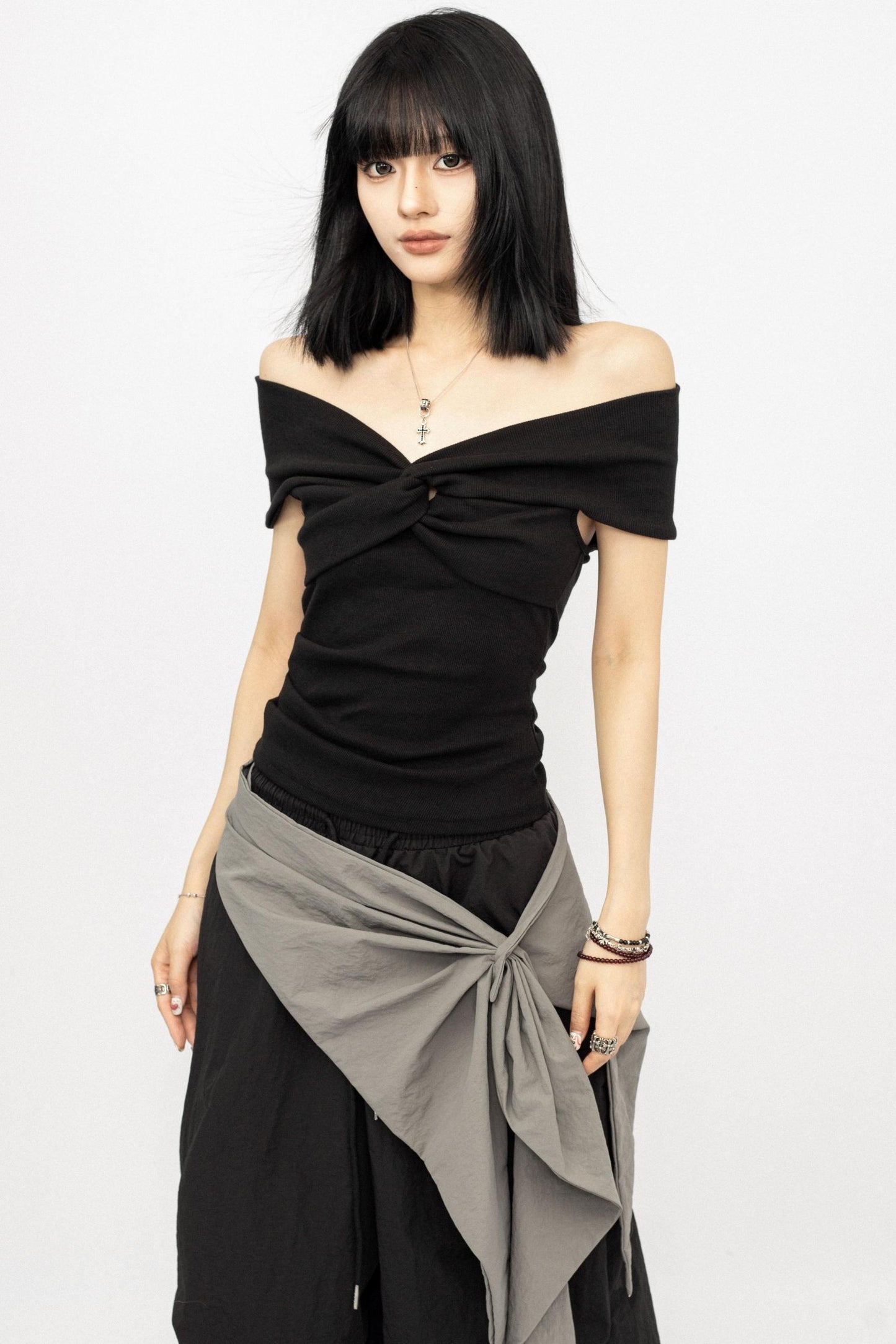 American Black Boat Neck Slim Top