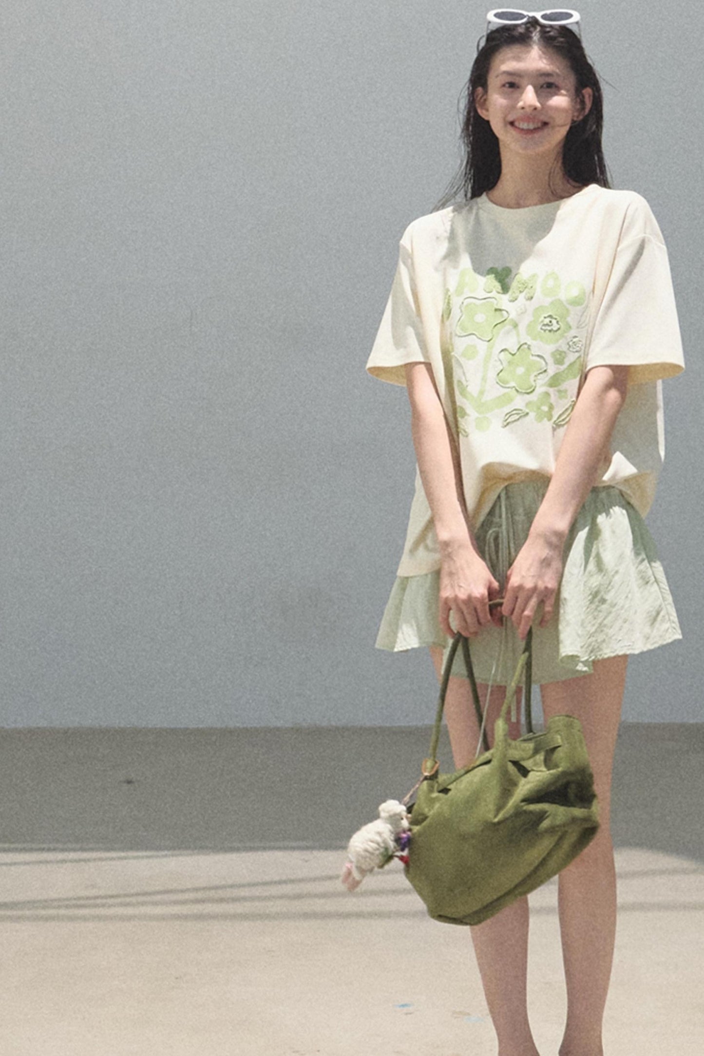 Count Her Flowers Cool Loose T-Shirt