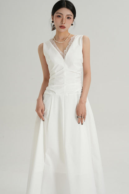 V-Neck Slim Pleated Lace Dress