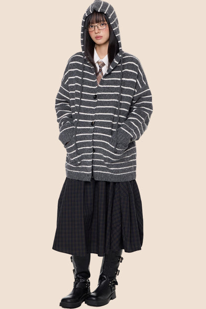 Vintage Hooded Sweater Jacket