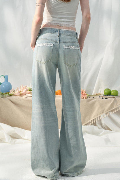 Chic Light Blue Wide-Leg Jeans