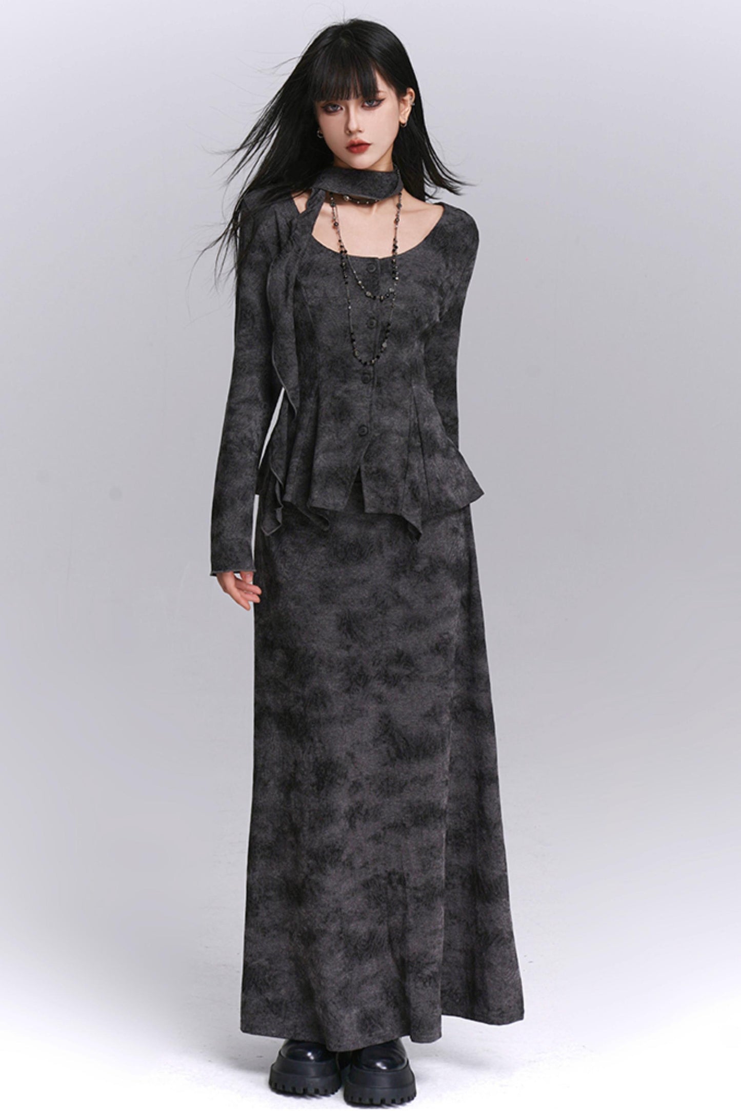 Good-Looking Noble Gray Skirt Set-Up