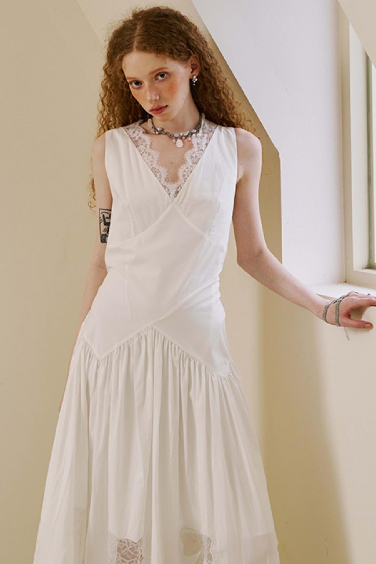 Elegant V-Neck Lace Dress