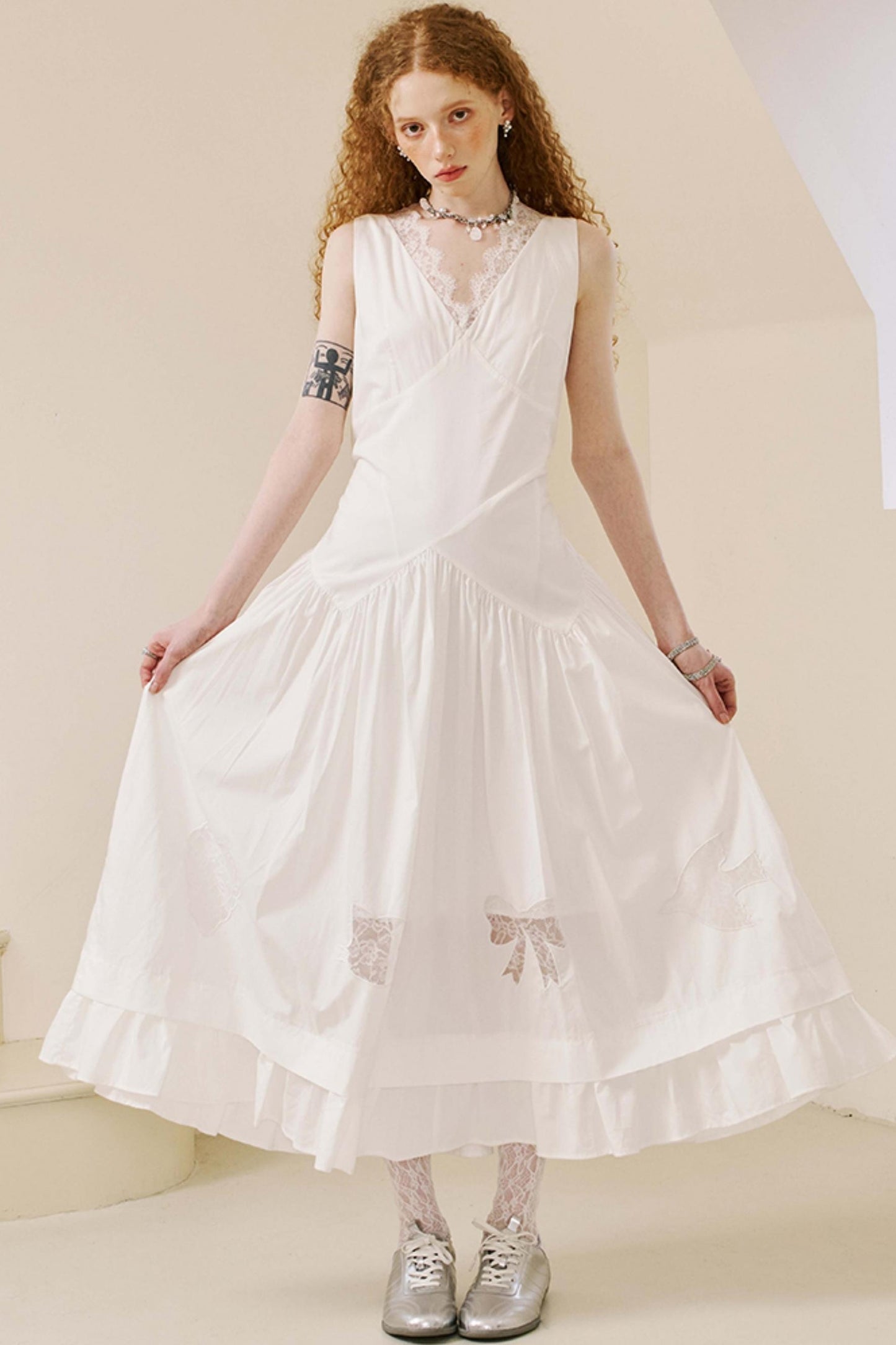 Elegant V-Neck Lace Dress