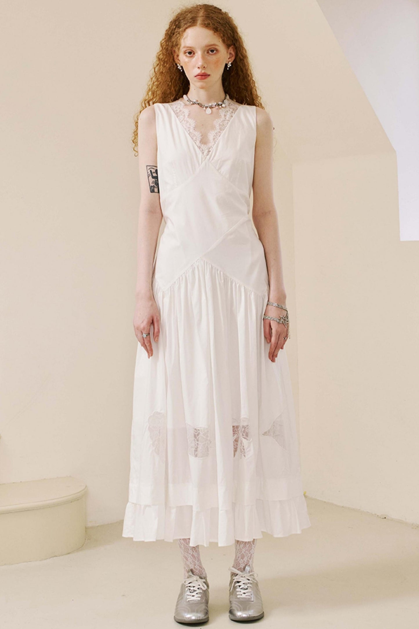 Elegant V-Neck Lace Dress