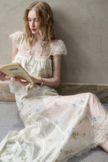 Airy Floral Ensemble Long Lace Skirt Set-Up