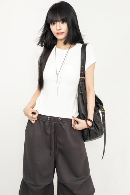 Retro Square Shoulder Slim Fit Tee