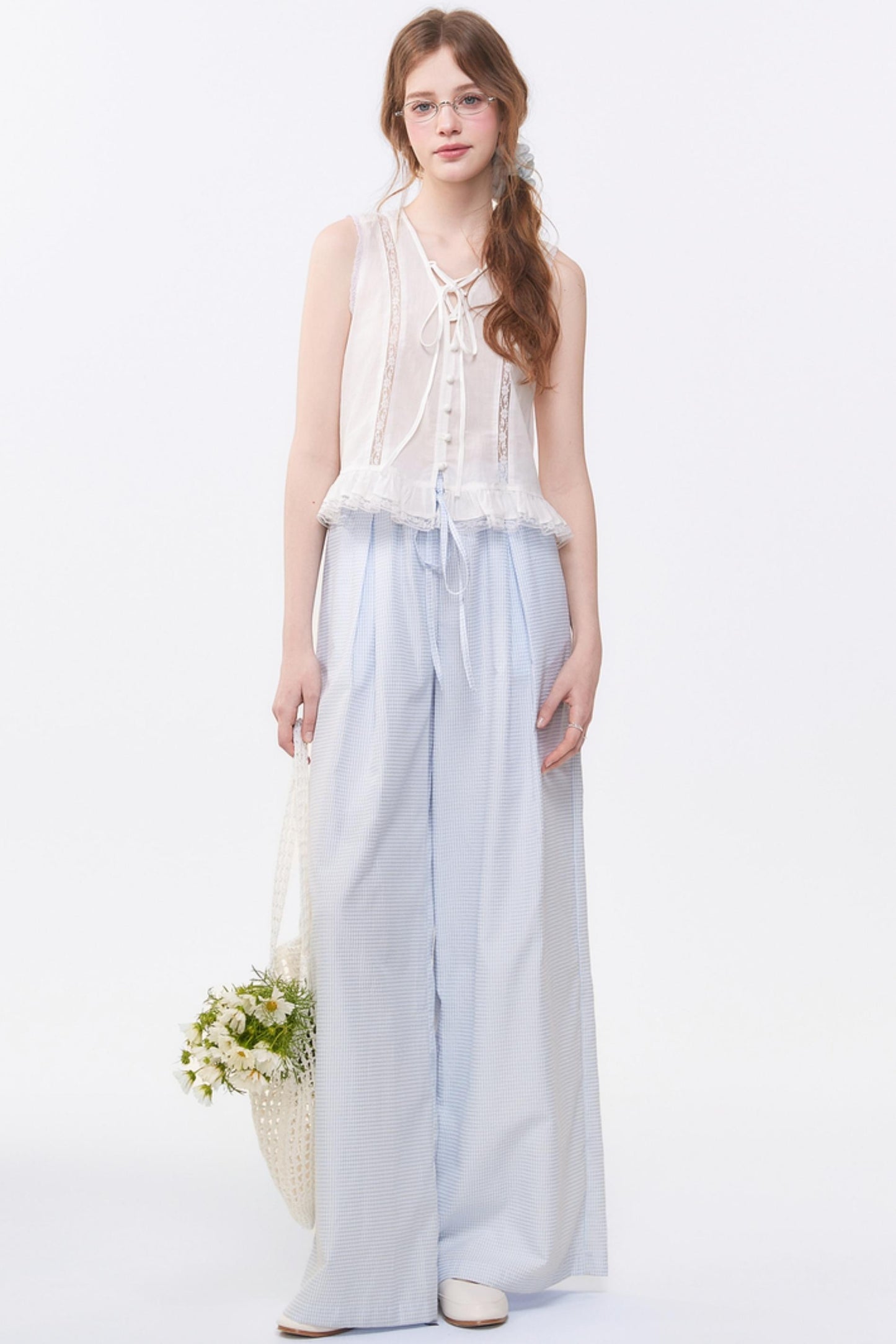 Sleeveless Lace Suit Set-Up