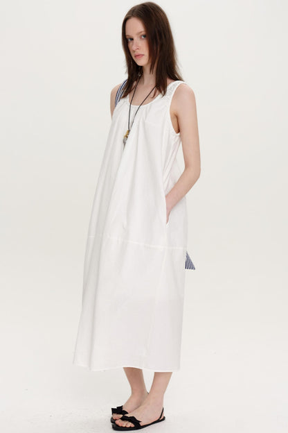 Chic Pleated U-Neck Dress