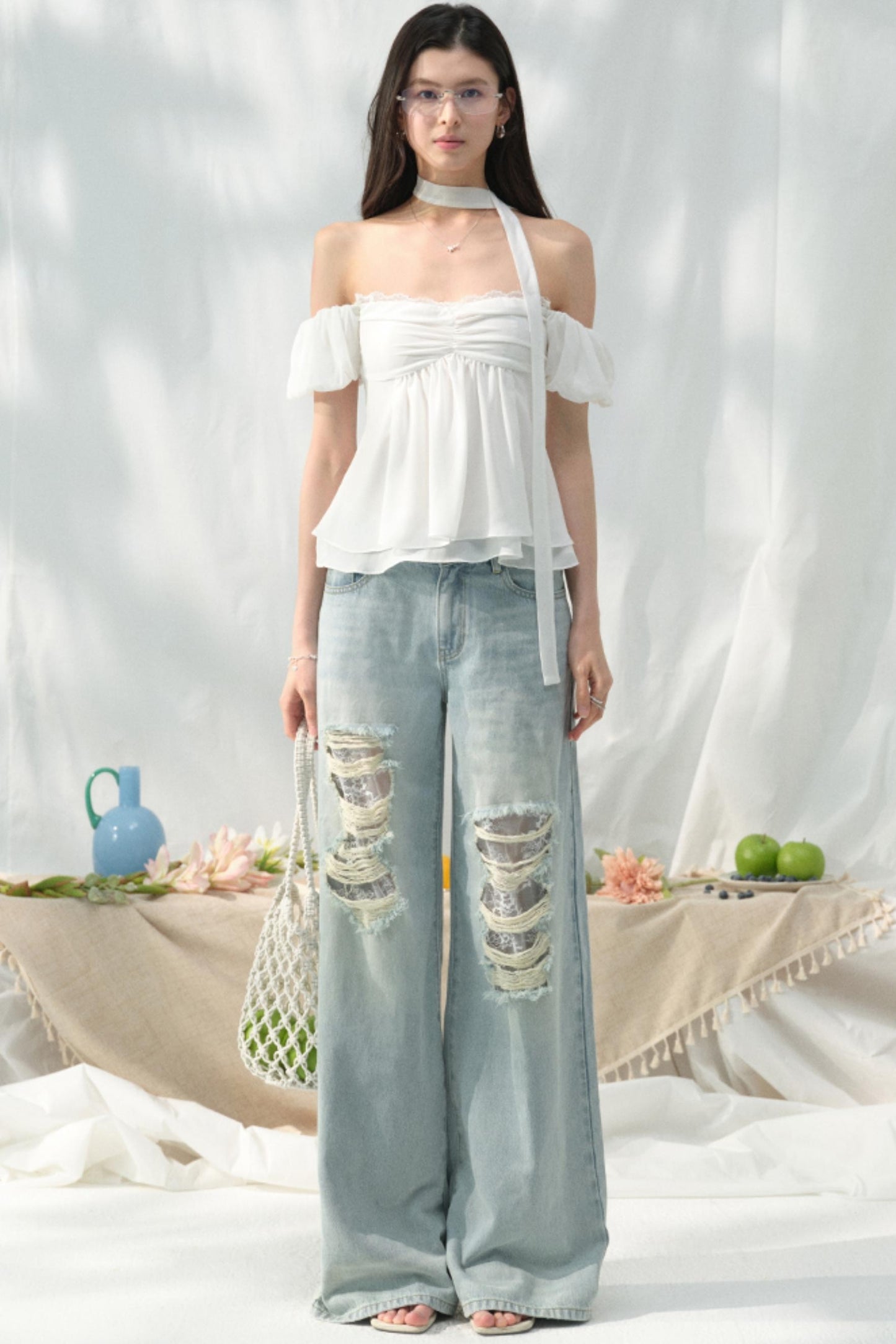 Chic Light Blue Wide-Leg Jeans