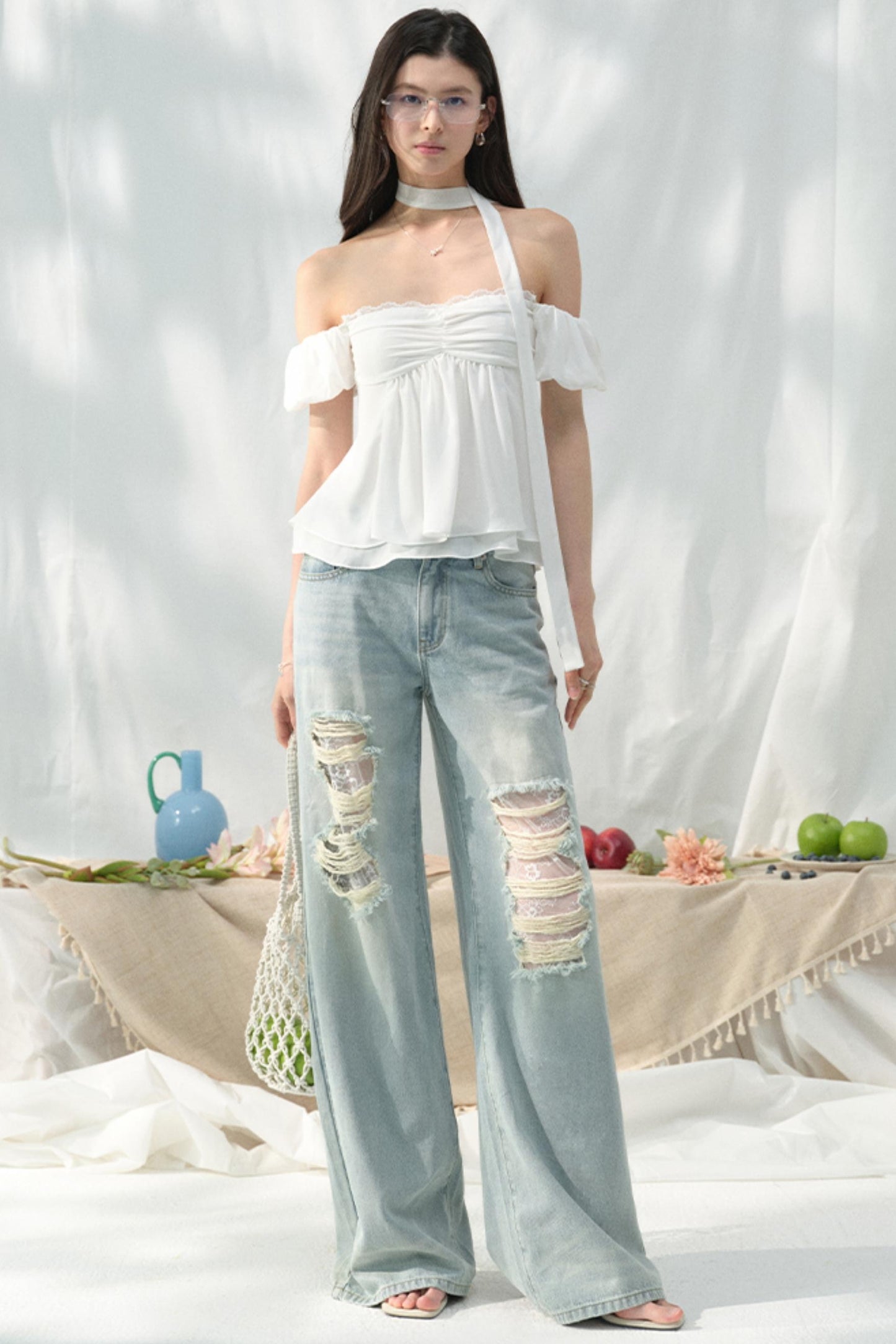 Chic Light Blue Wide-Leg Jeans