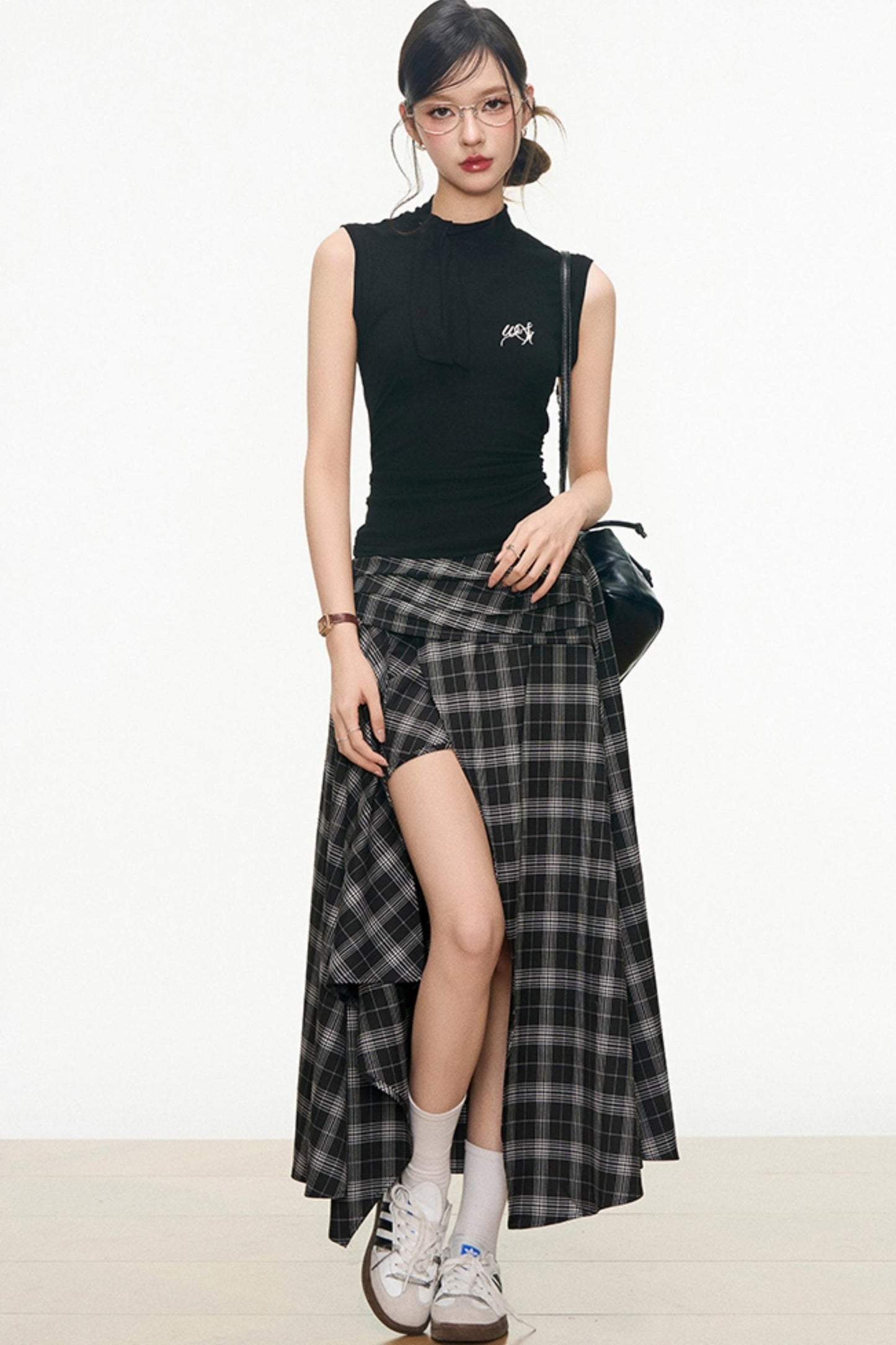 Charm Checkered Skirt & Bow-Knit Set-Up