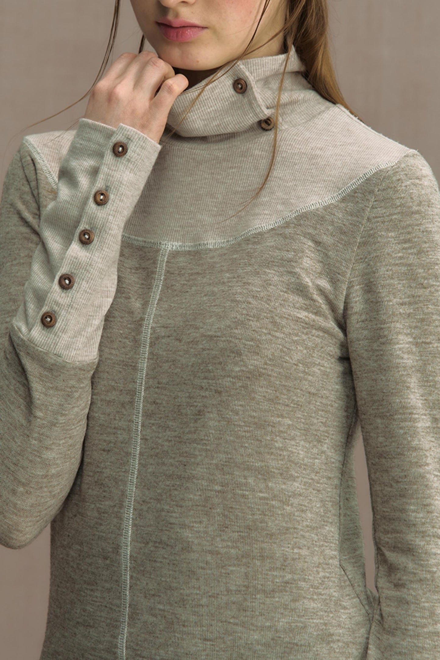 Glutinous Half-Turtleneck Knit T-shirt