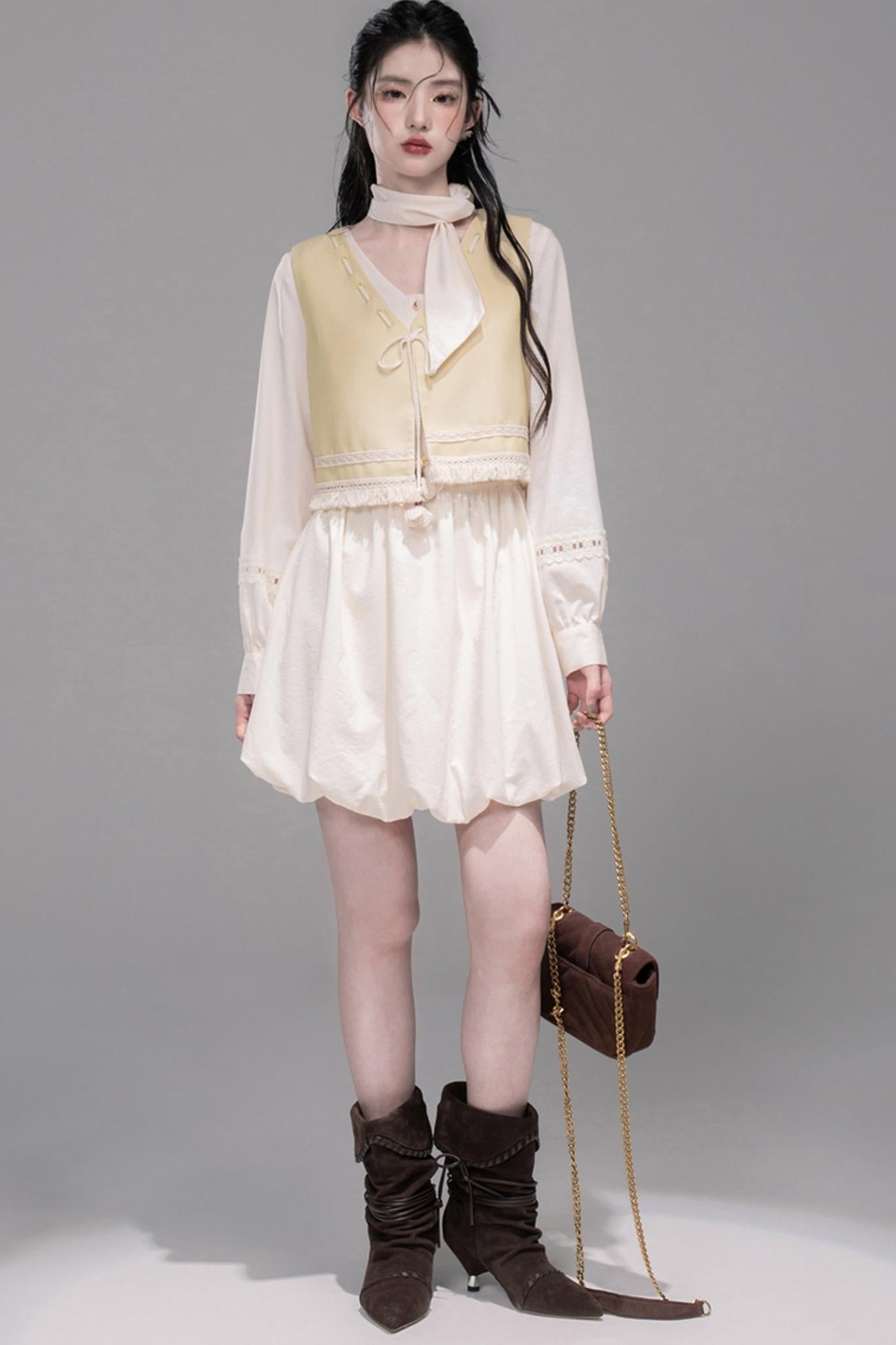 Urban Hibiscus Apricot White  Bud Dress Set-Up