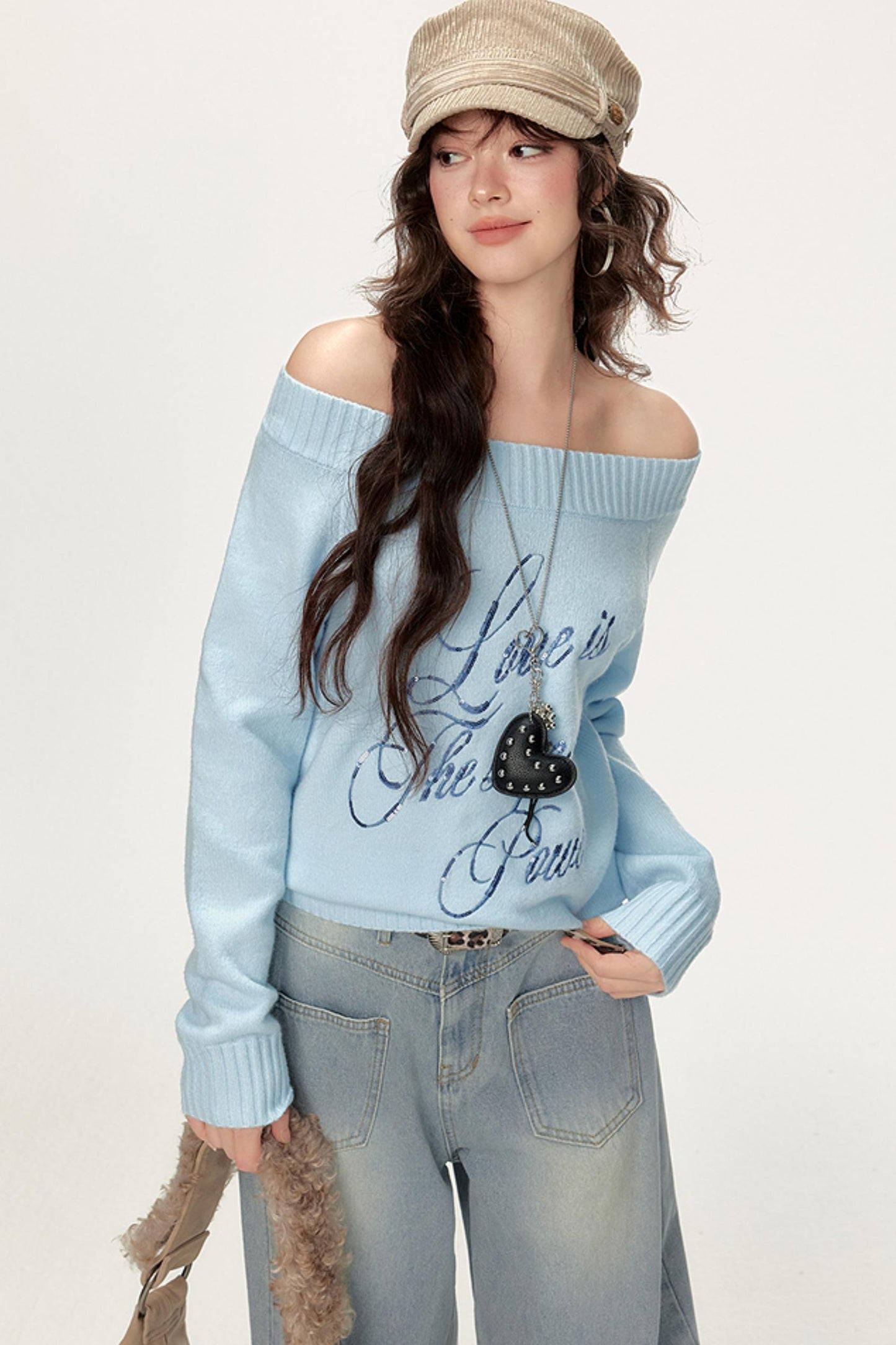 Soft Shoulder Slim Knit Sweater