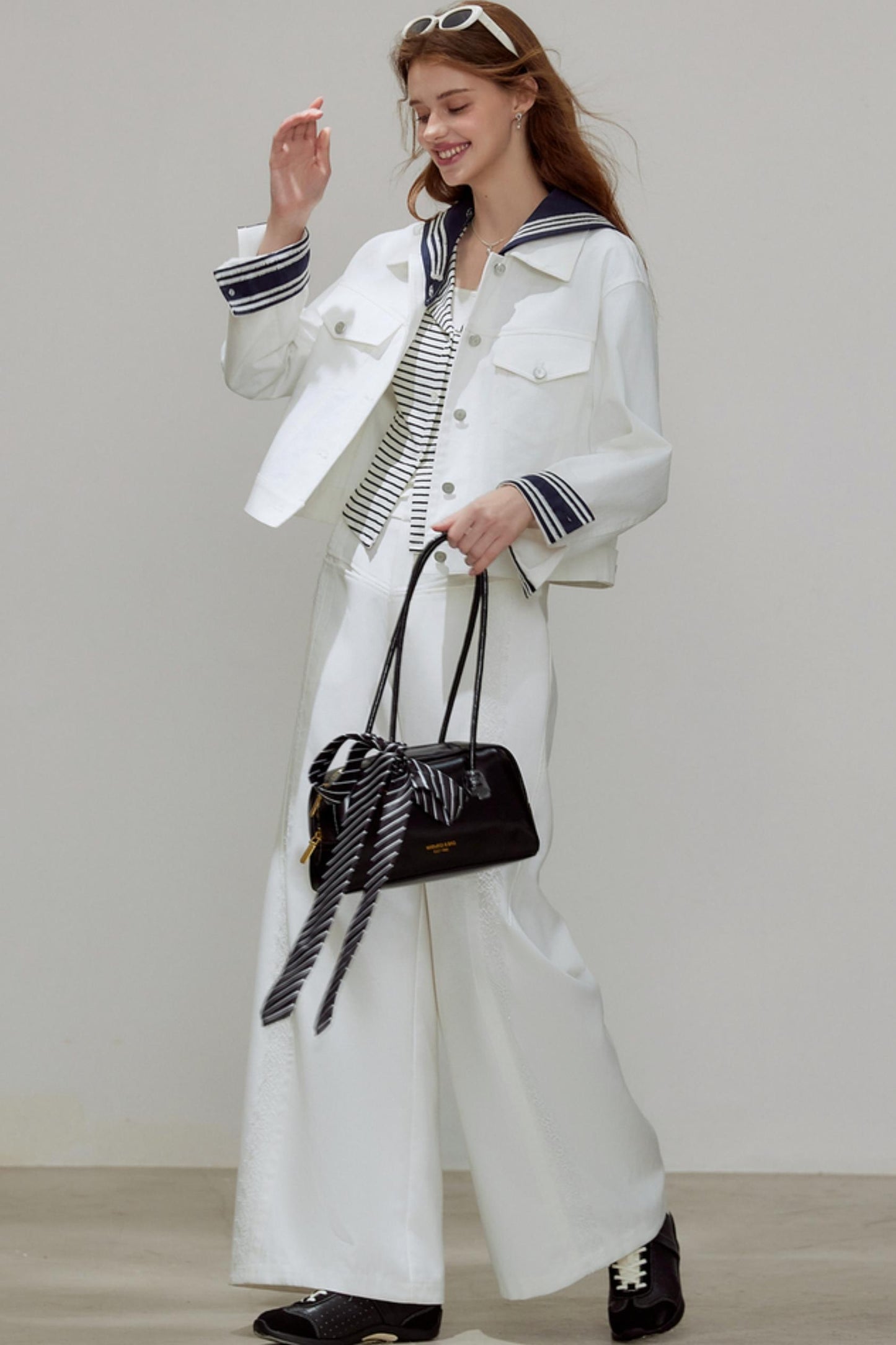 Slimming Silhouette Pants