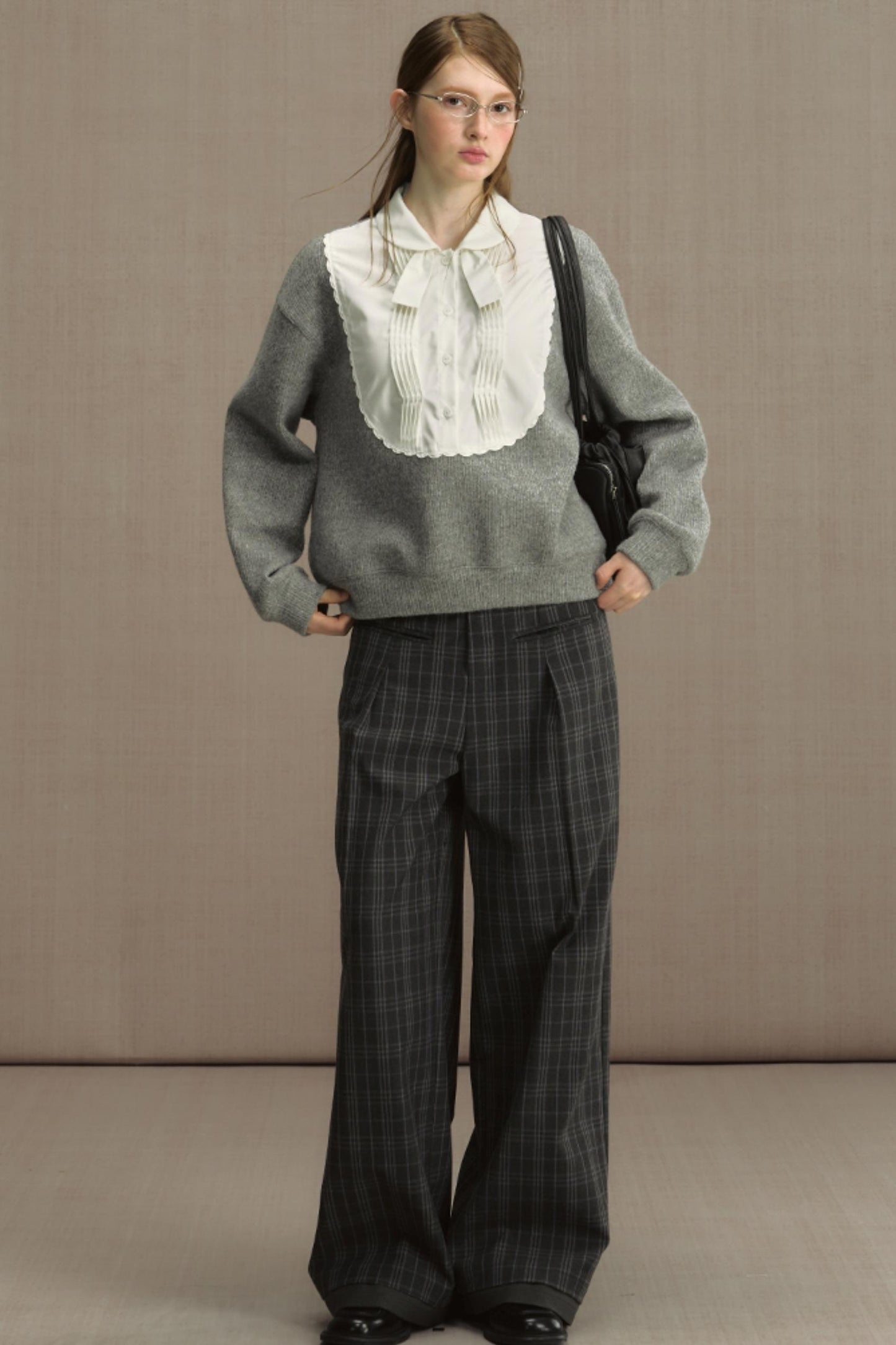 Fake Two-Piece Doll Collar Sweatshirt