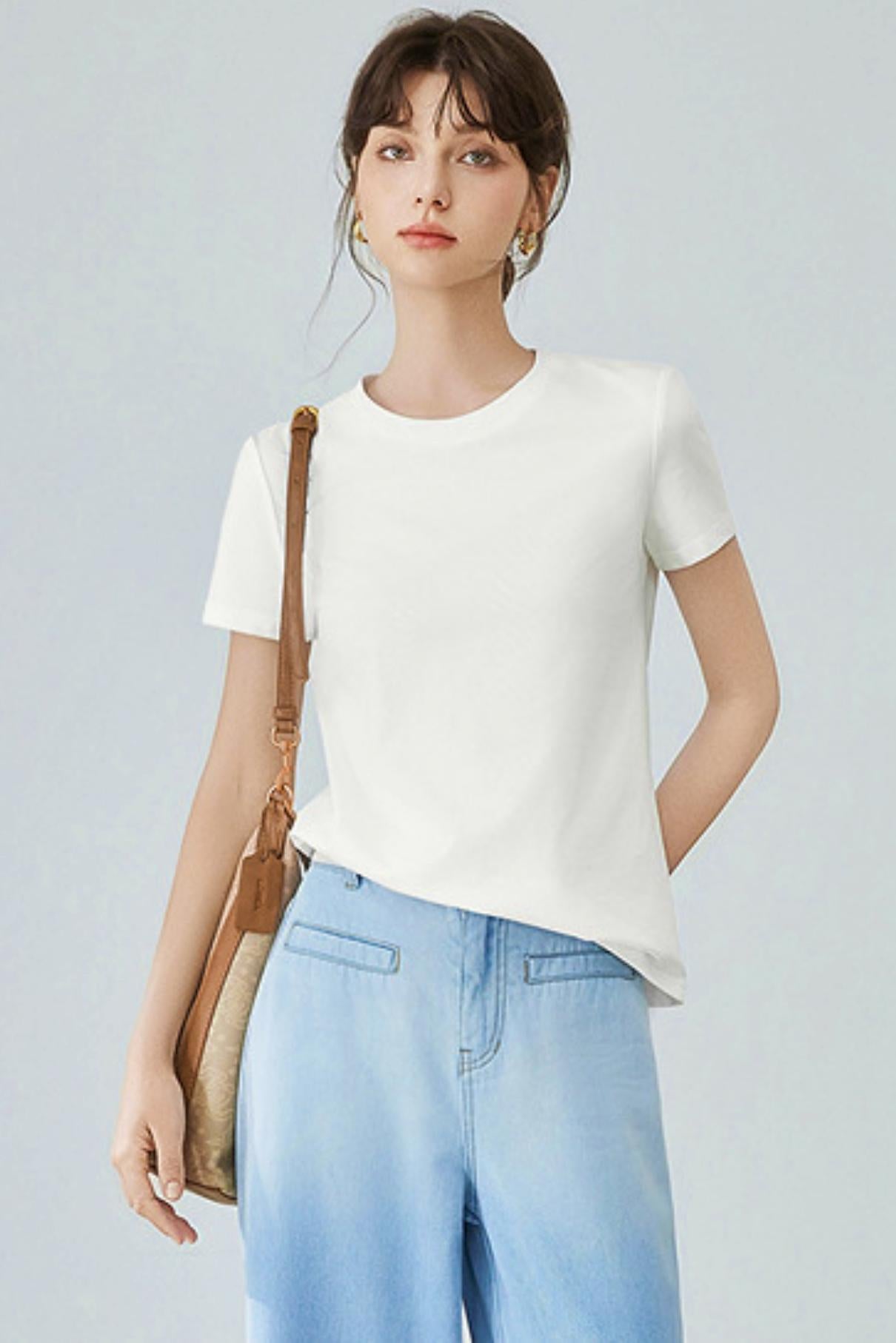 Slim Fit Lily Style White Tee