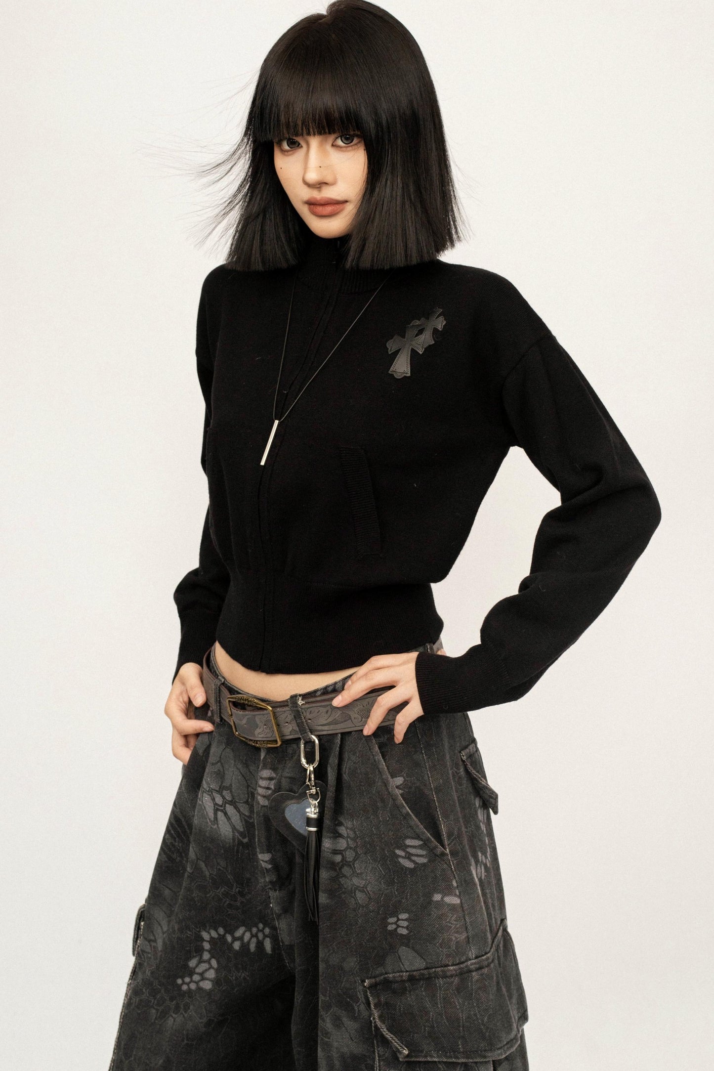 Retro Embroidered Knit Top