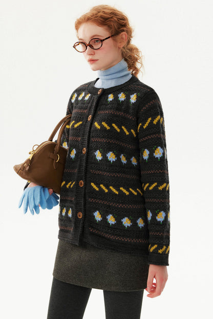 Daisy Contrast Jacquard Sweater Cardigan