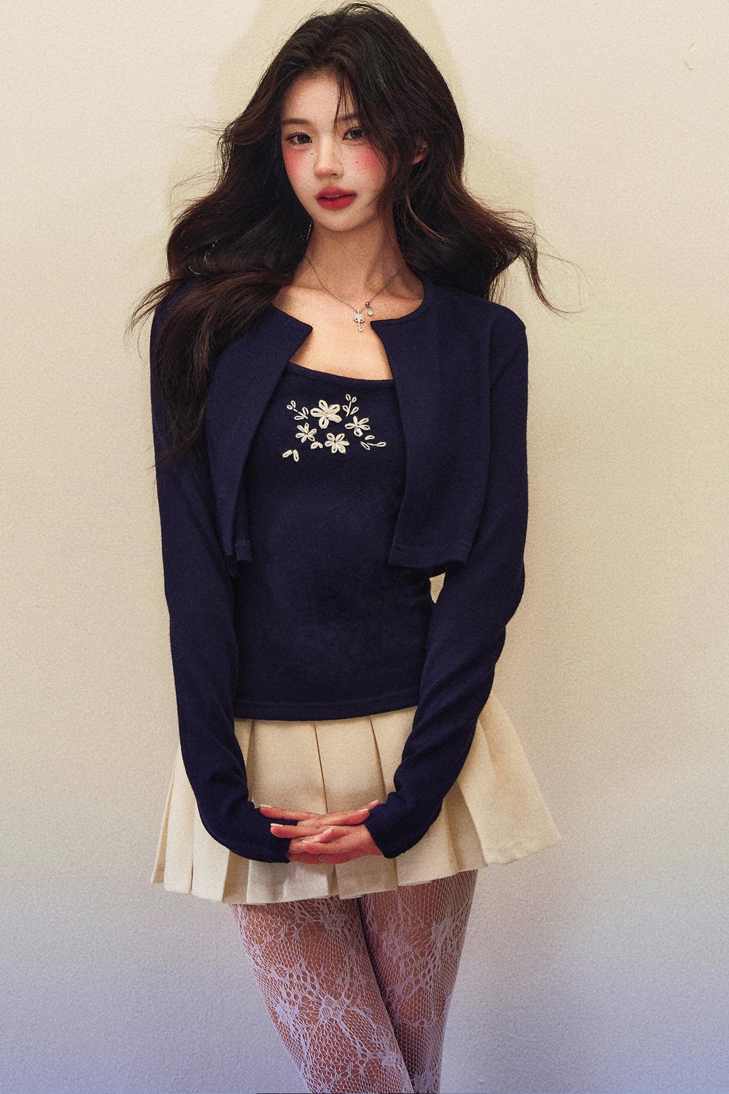 Embroidery Knit Cardigan Set-Up