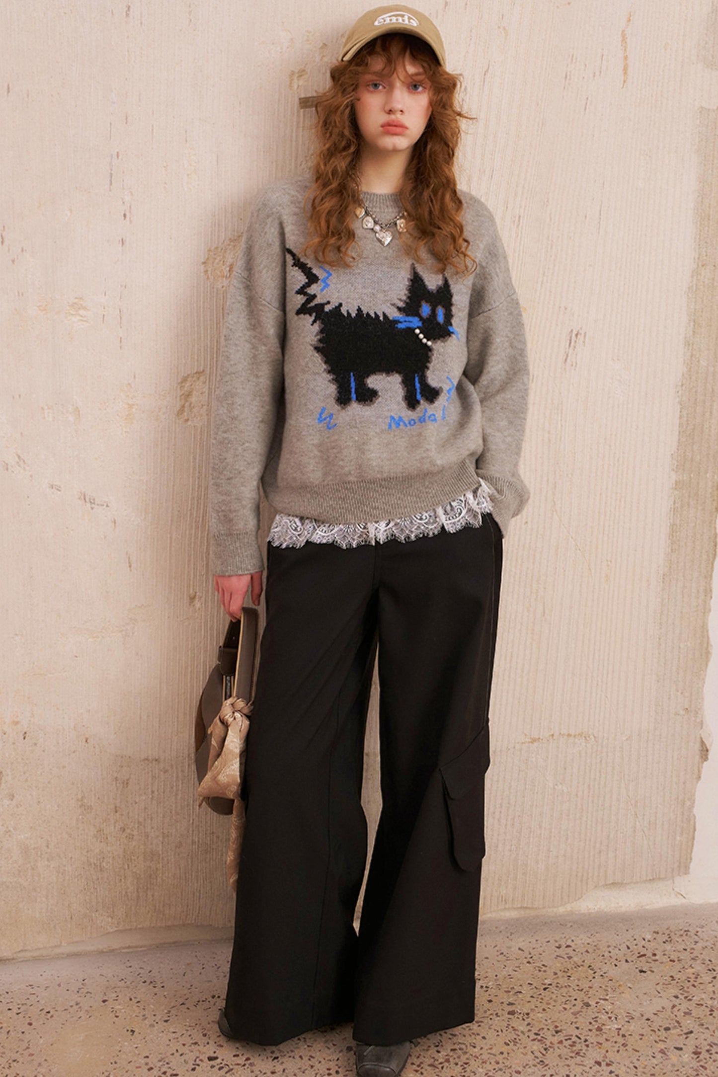 Pearl Kitten Pullover Top