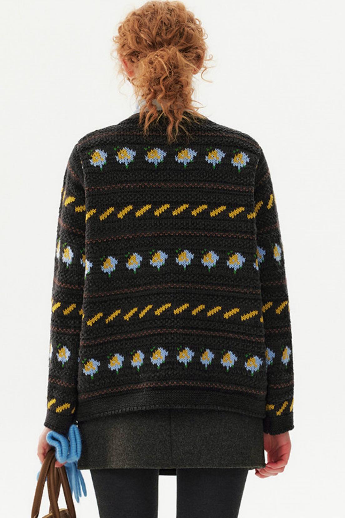 Daisy Contrast Jacquard Sweater Cardigan