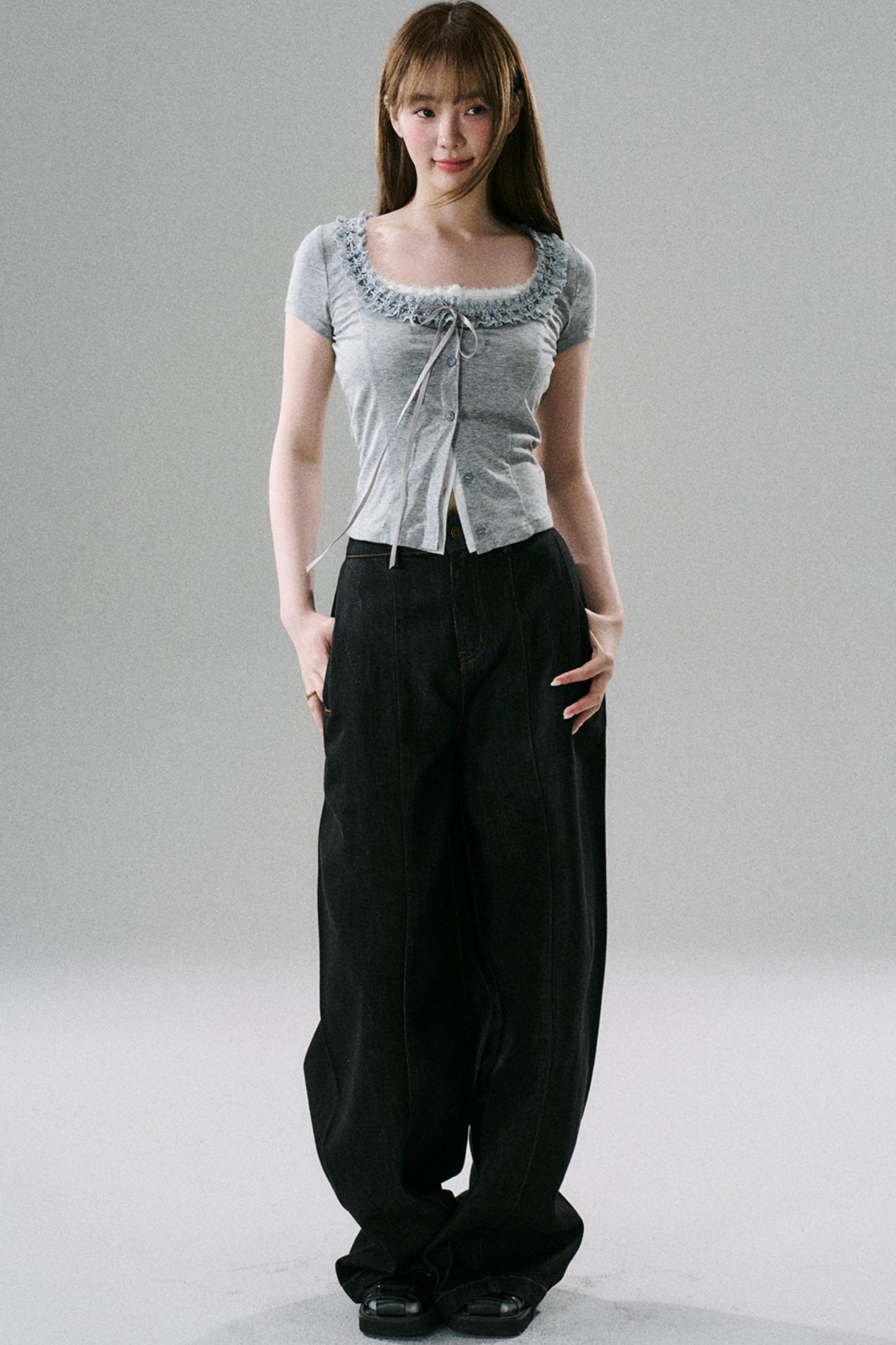 Fake Two-Piece Lace Slim Top