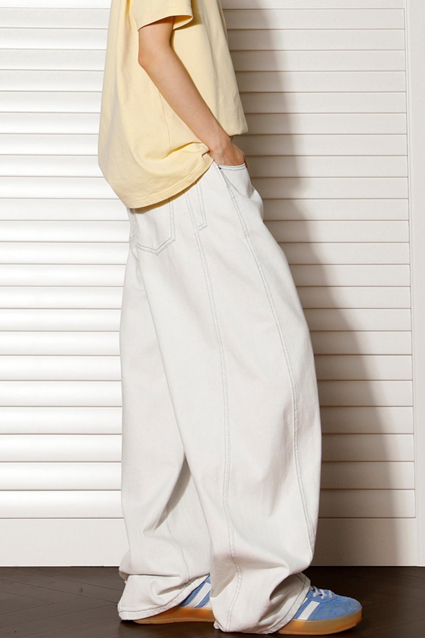 Summer Wide-Leg Jeans