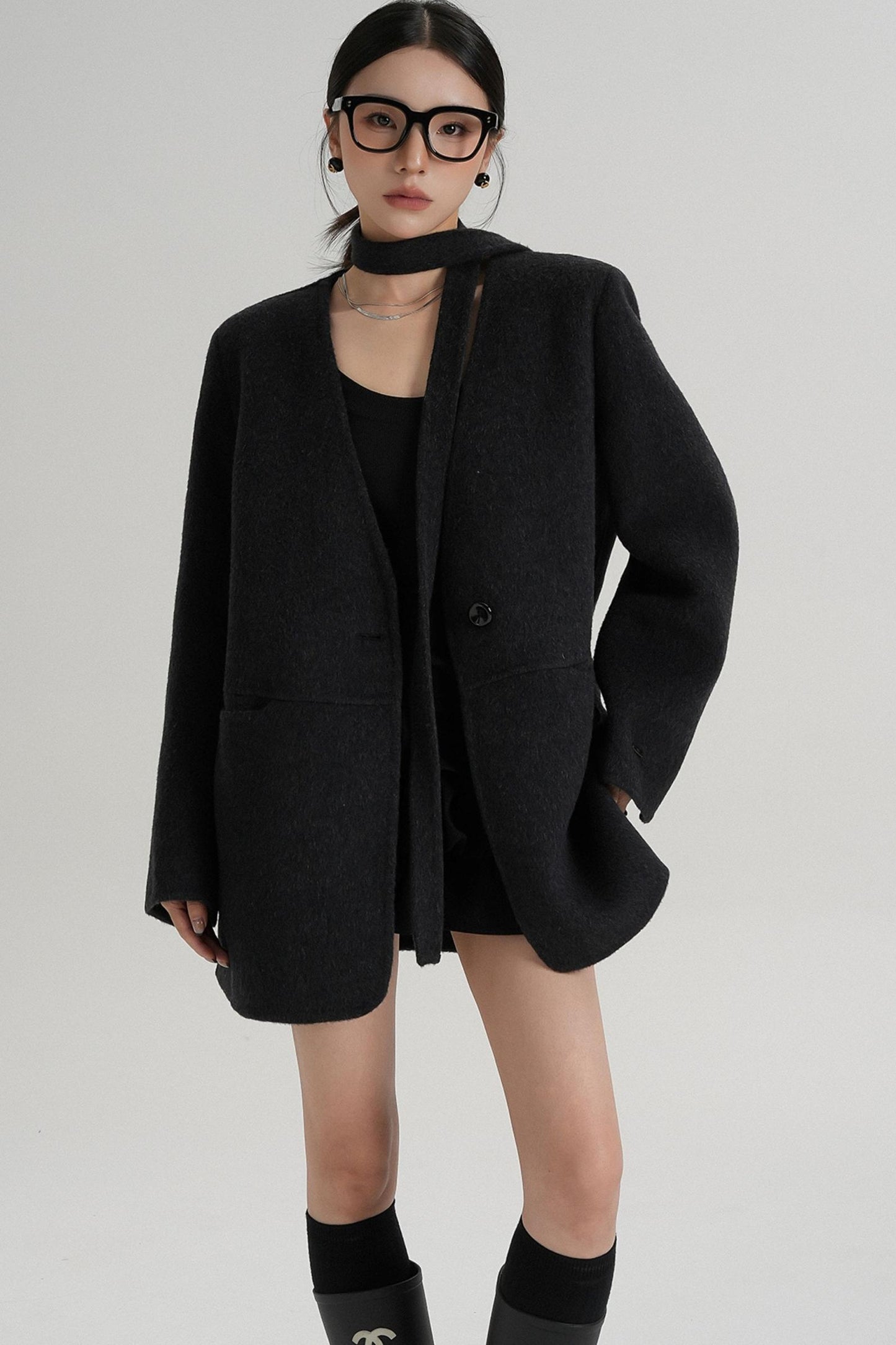 Elegant Mid-Length Wool Suit Coat