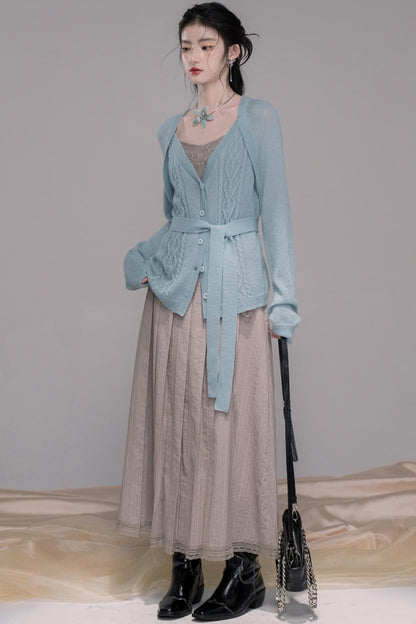 Wavy Wool Diamond Cardigan